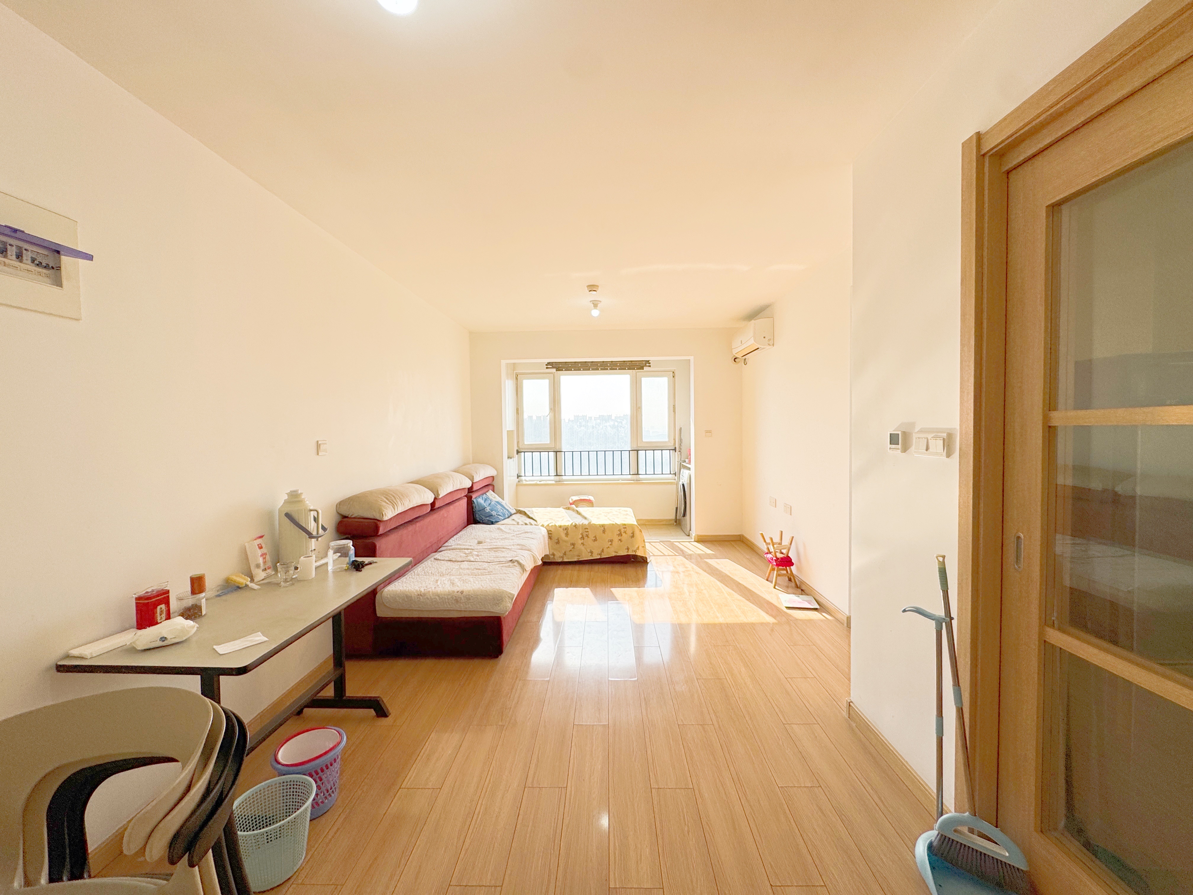  万科金色悦城 南北