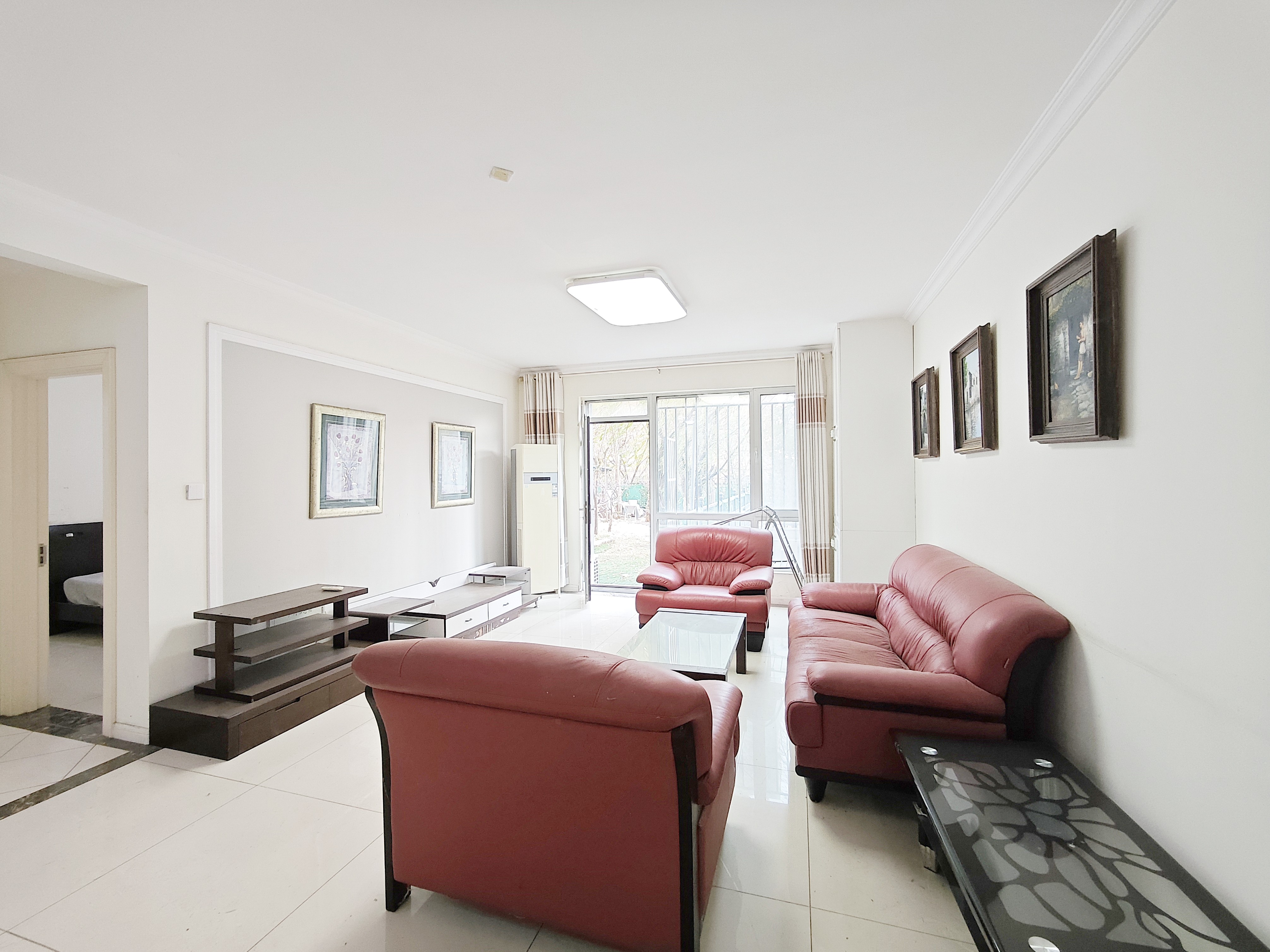  中铁逸都国际兰庭(南区) 南北