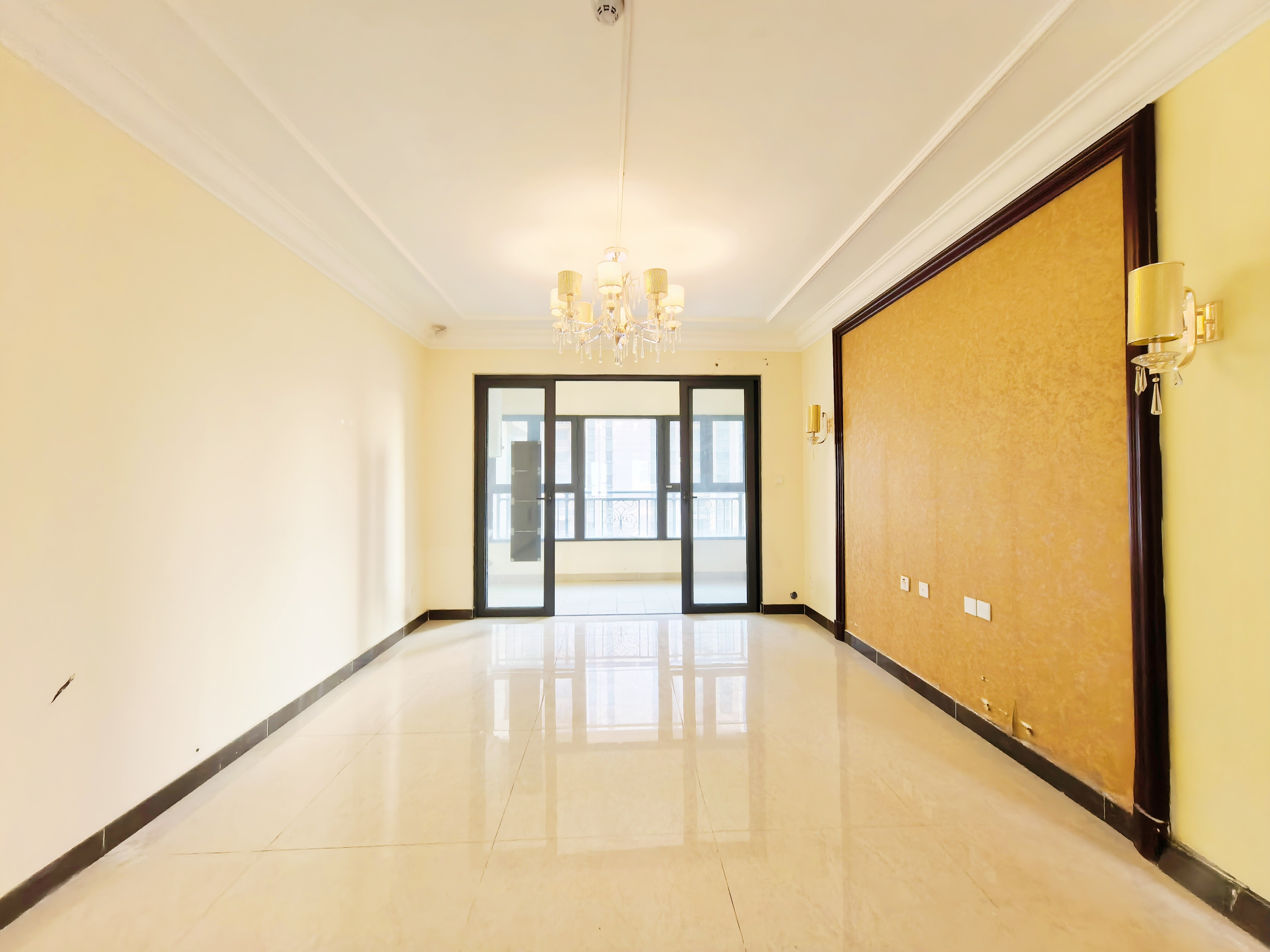  恒大睿城(住宅) 南北