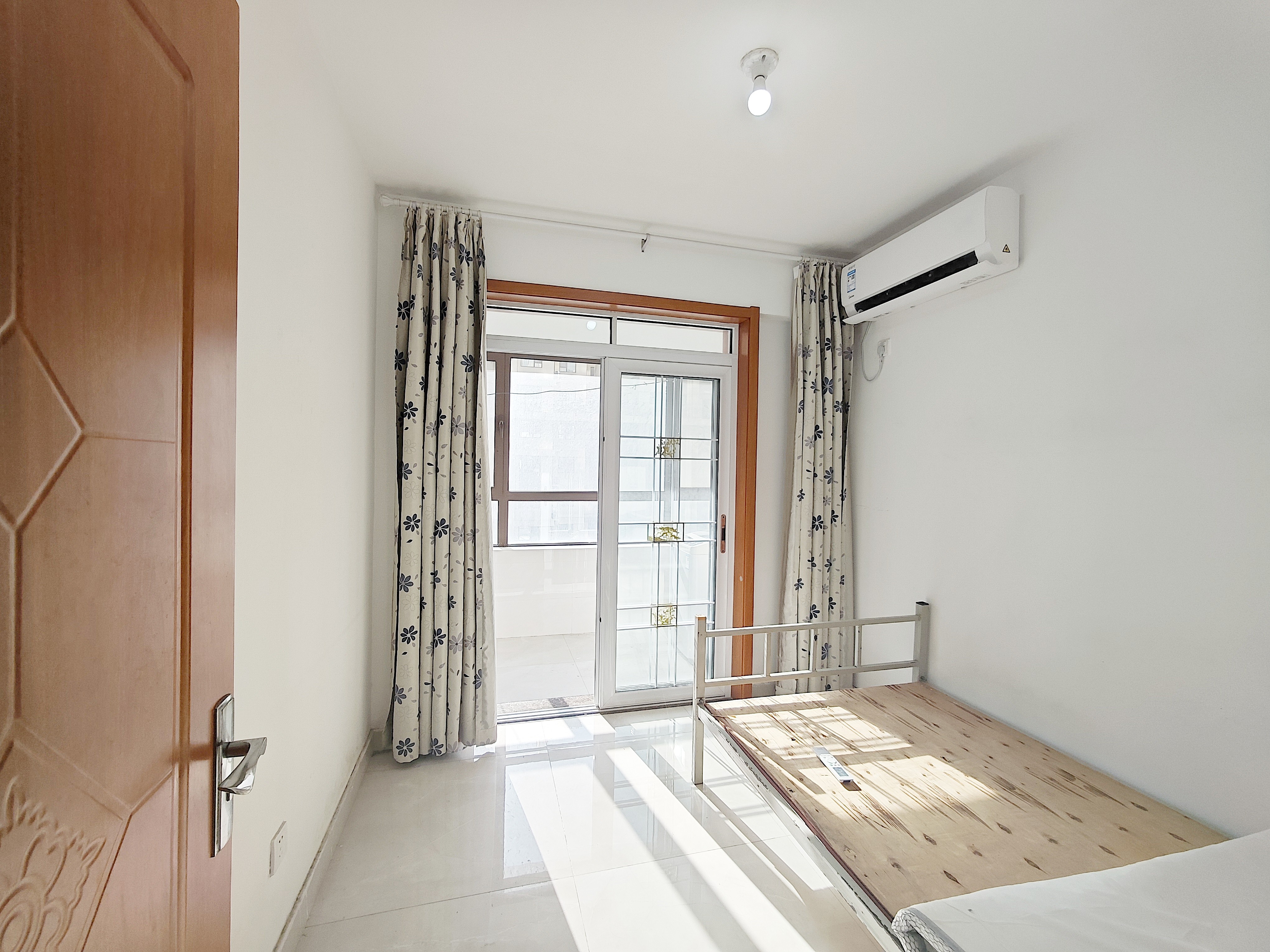 旭辉银盛泰金域蓝山