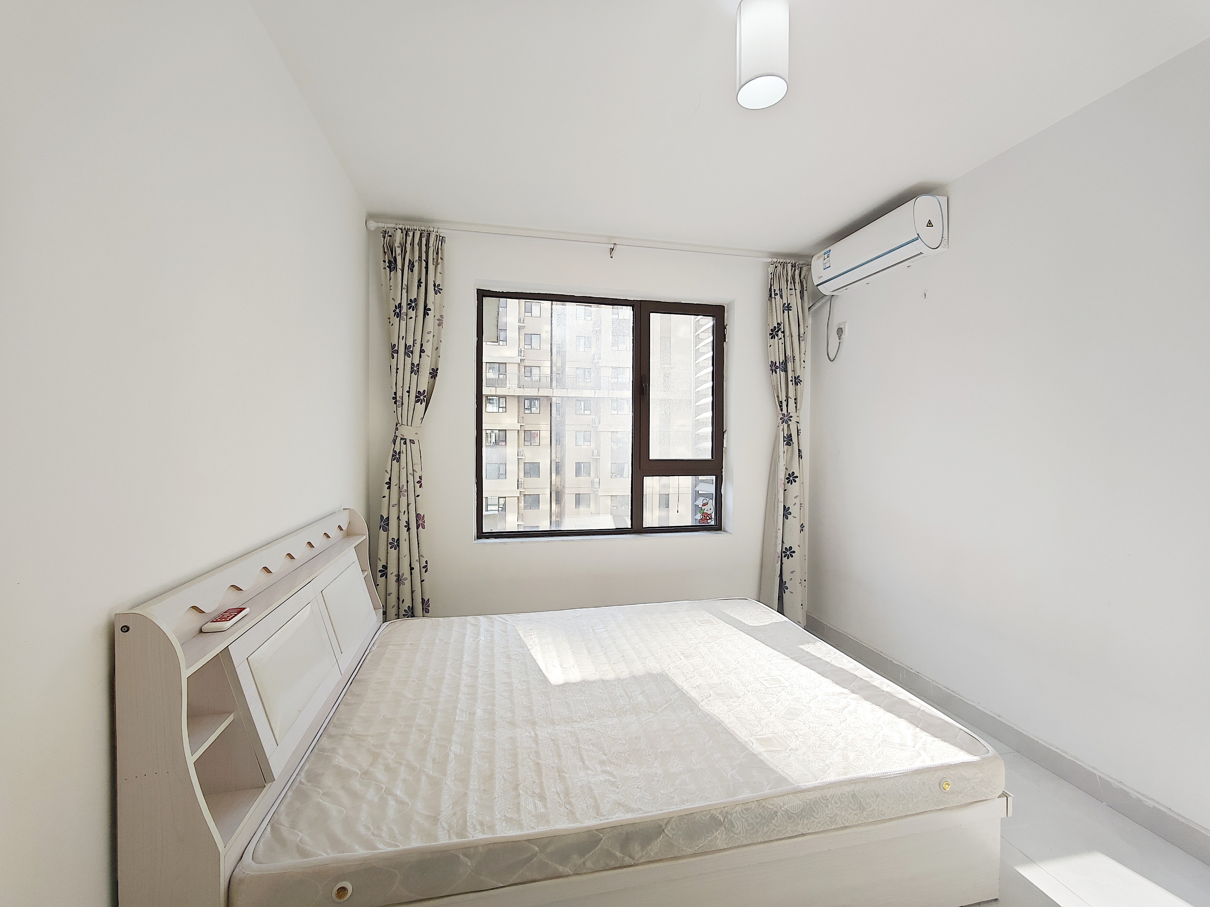 旭辉银盛泰金域蓝山