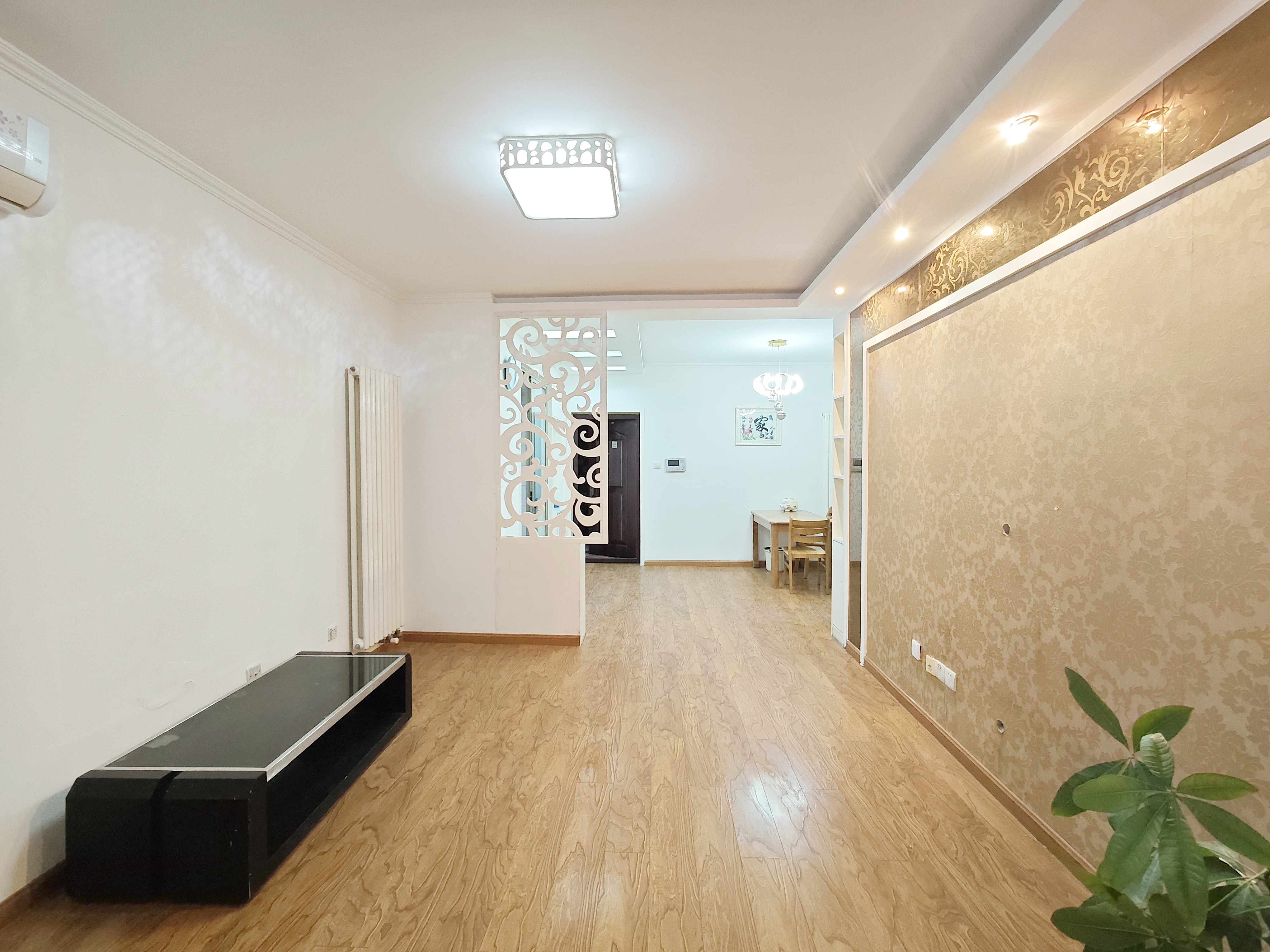  名士豪庭一区 南