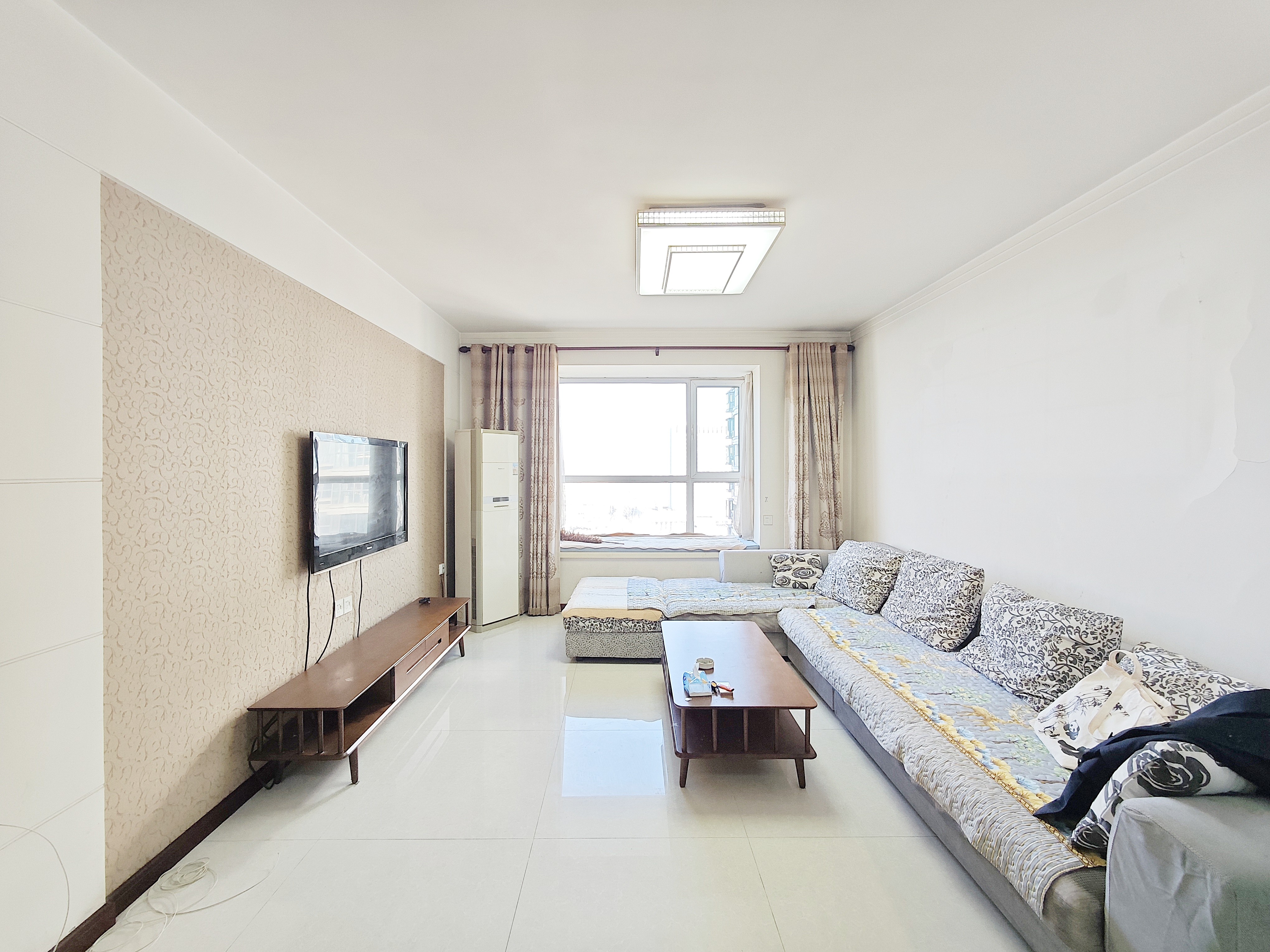  正大城市花园景苑2居室高楼层,近地铁随时看房