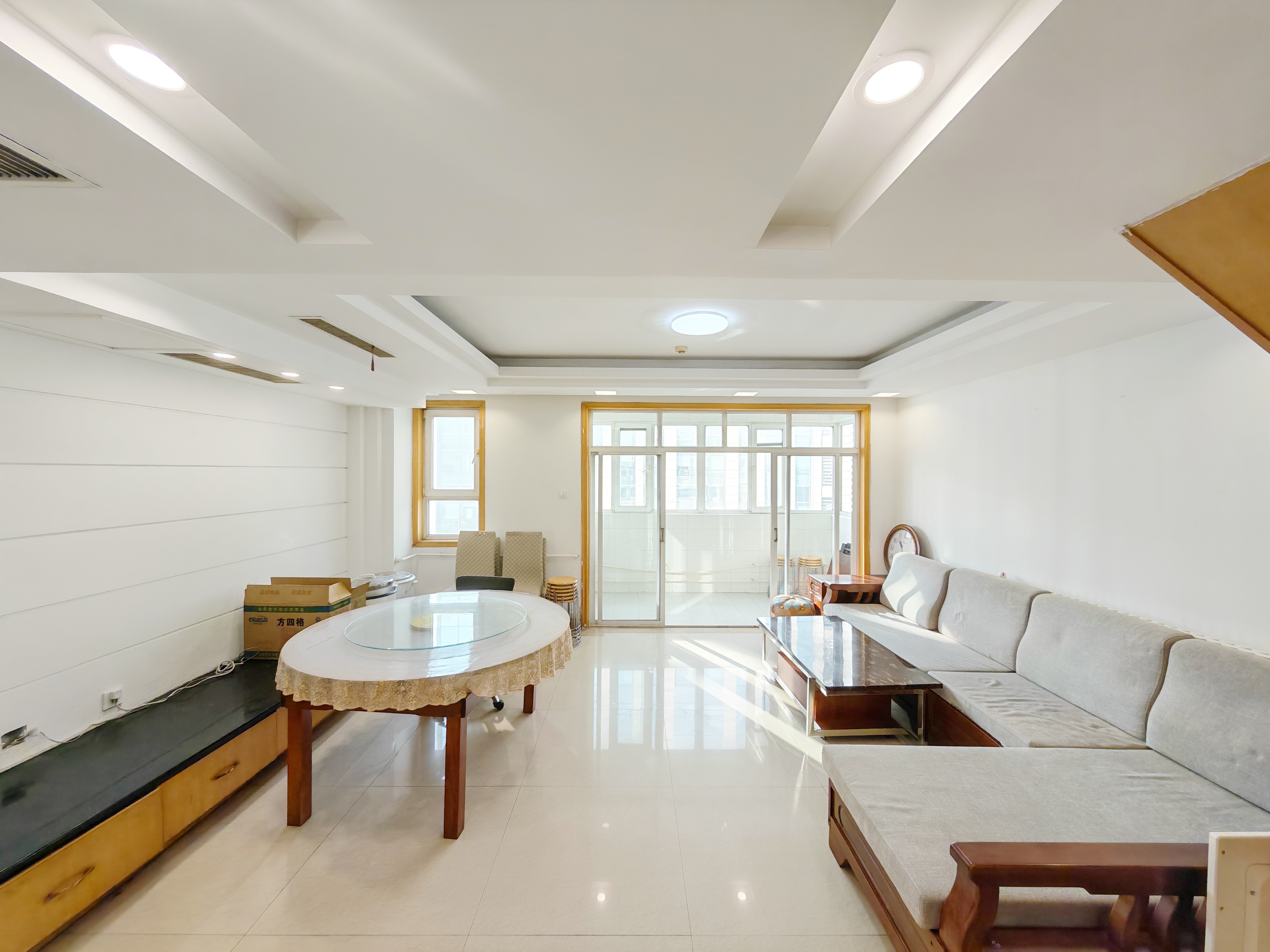  建工燕东苑 南北