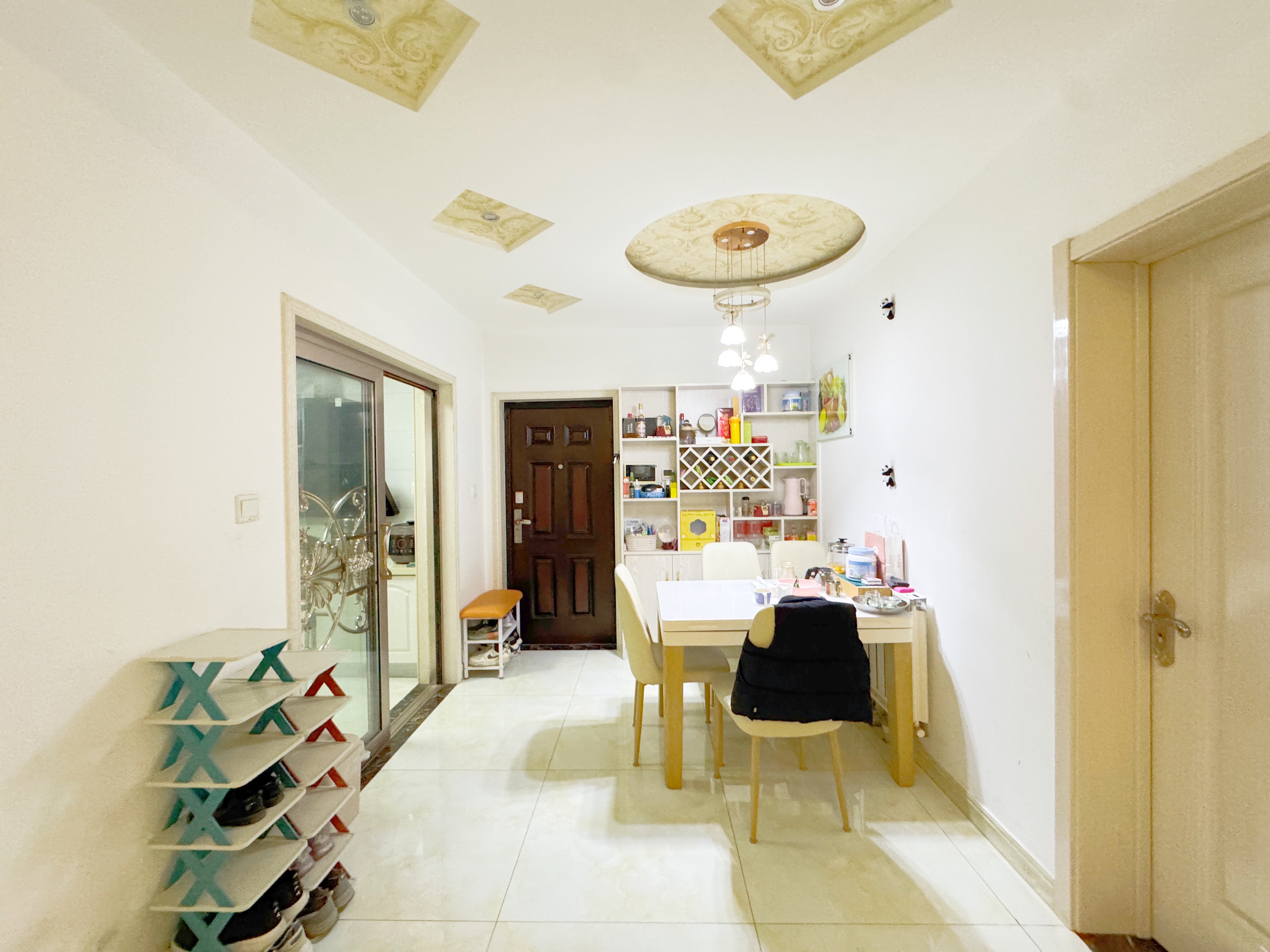 绿地新里梵尔赛公馆