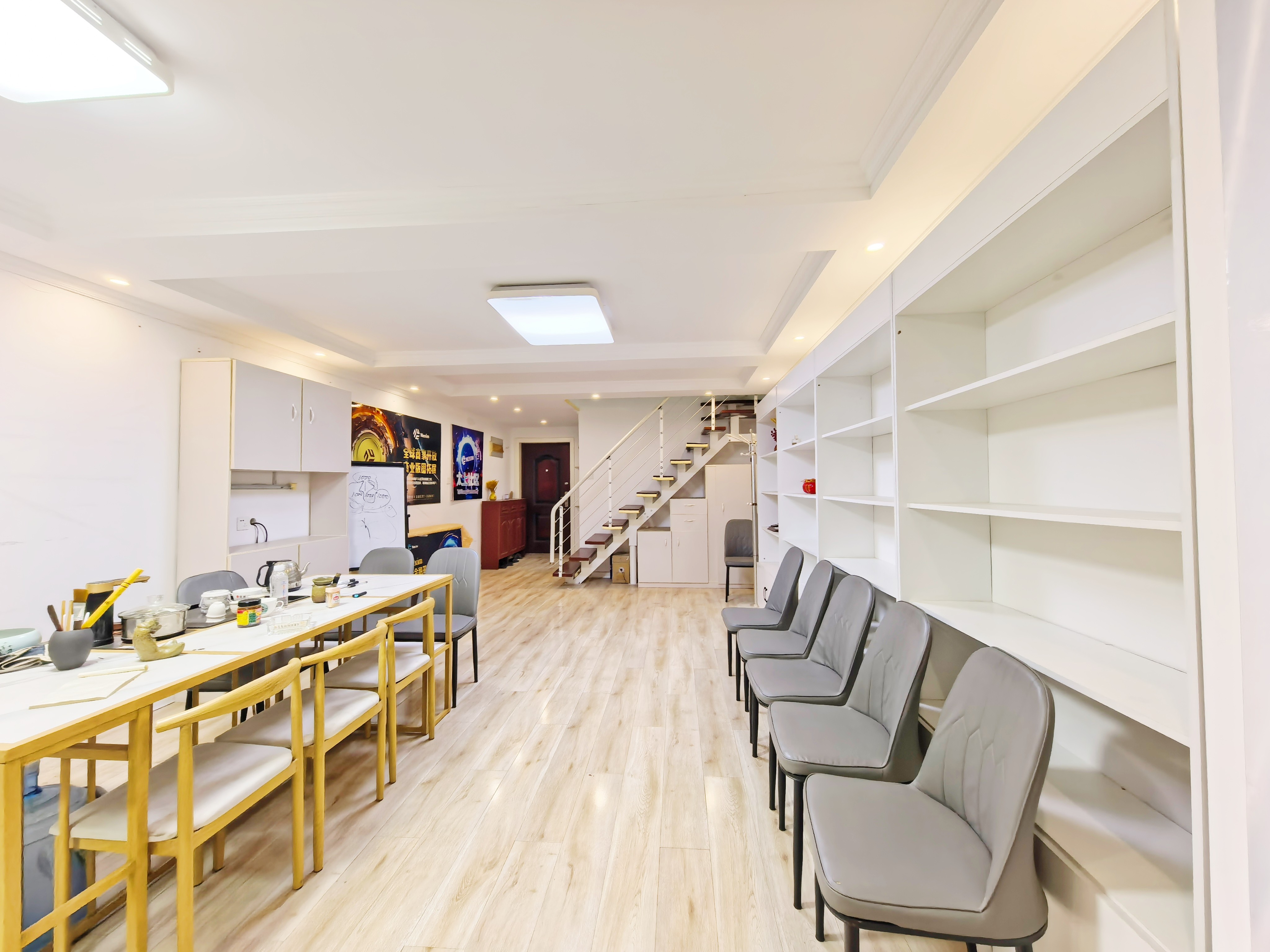  欧亚大观商都 南北