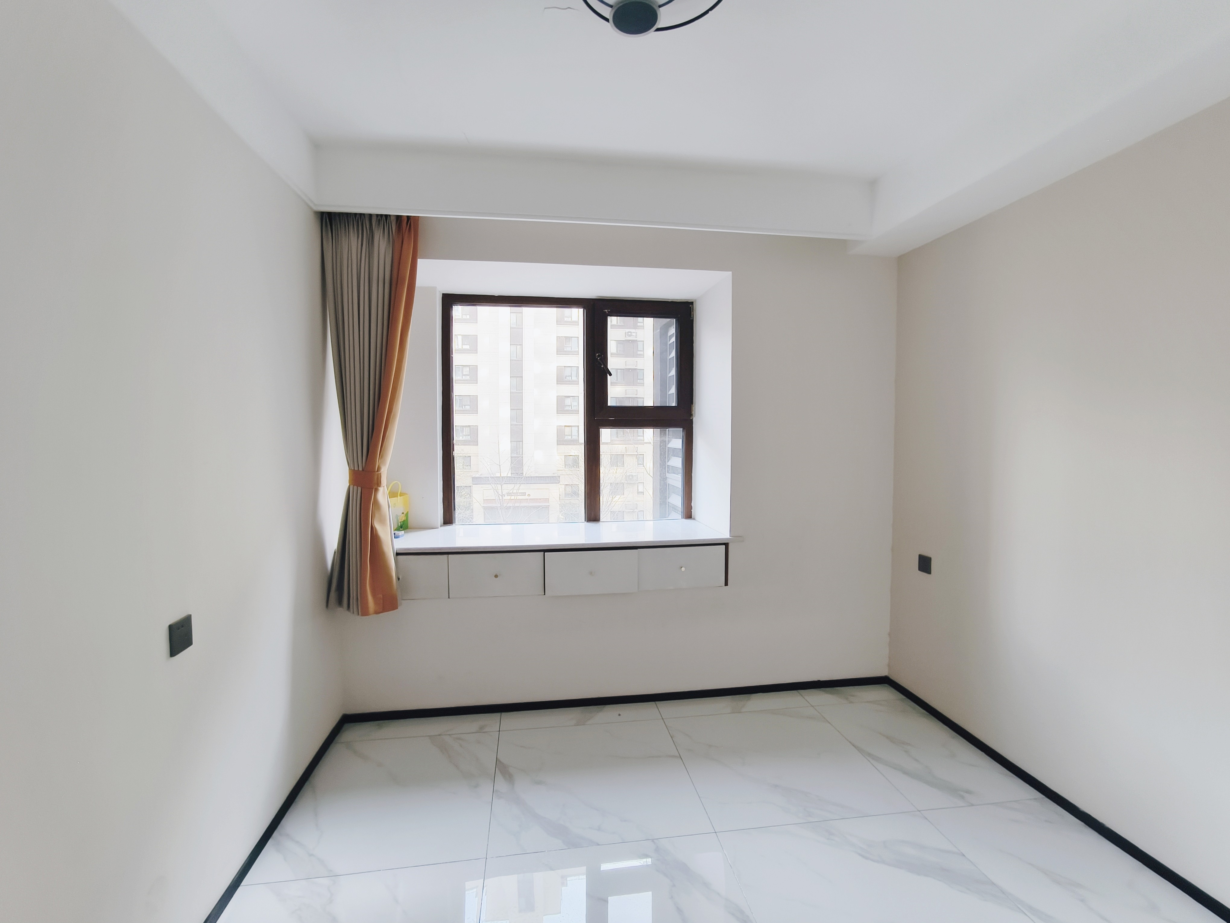 旭辉银盛泰星瀚城