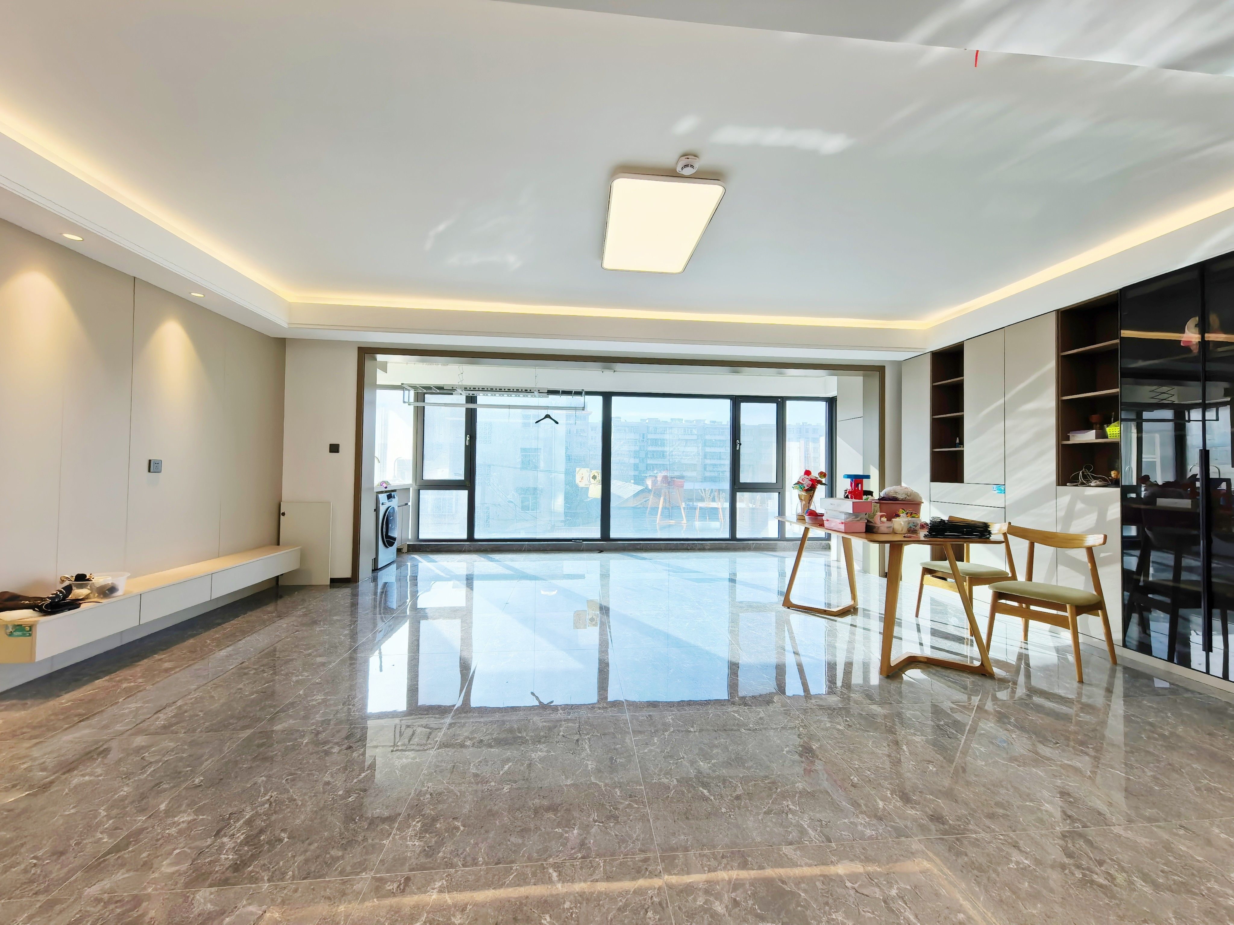  中海汇德里 南北