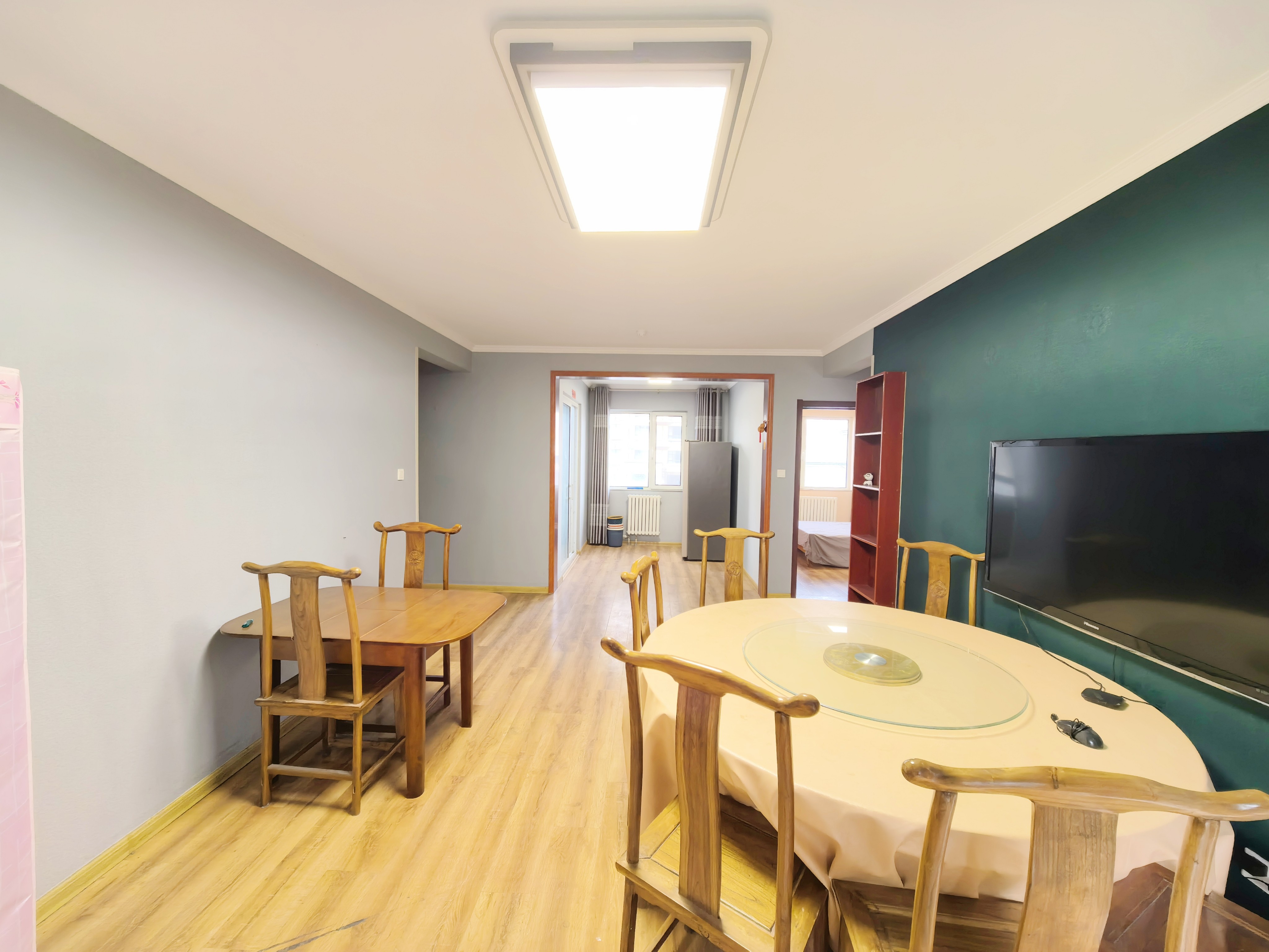  城投伴山居 南北