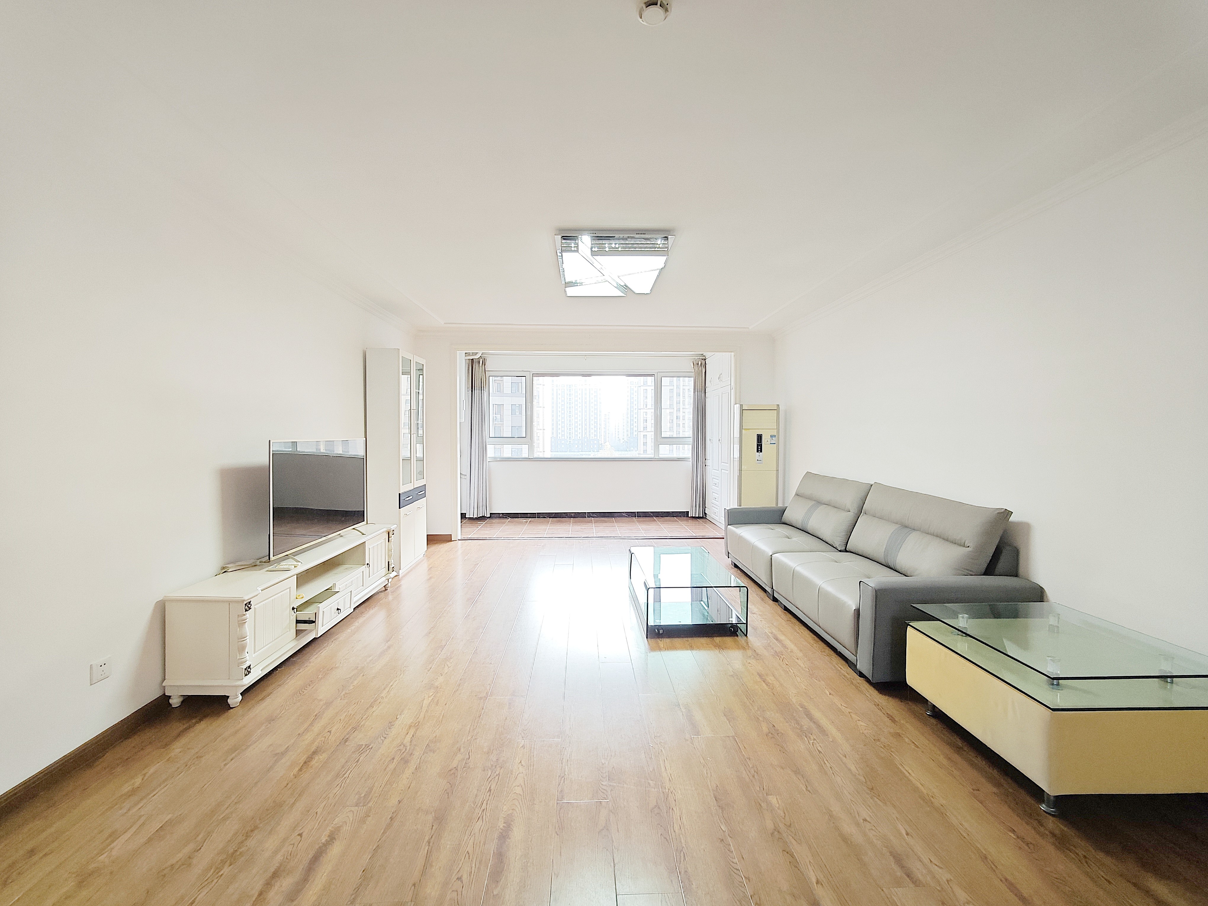  东城逸家逸士园 南北