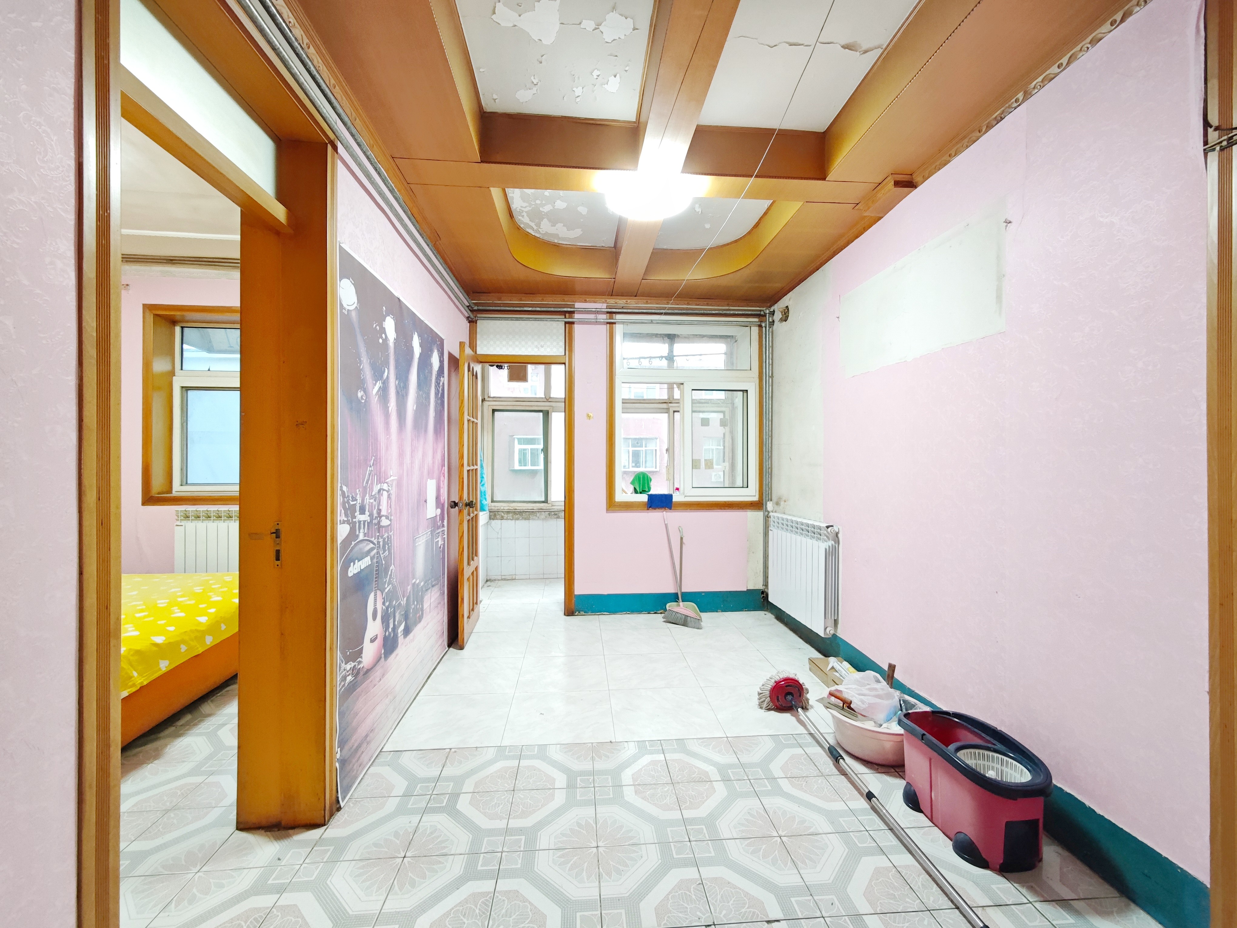  闫千户铁路宿舍 南