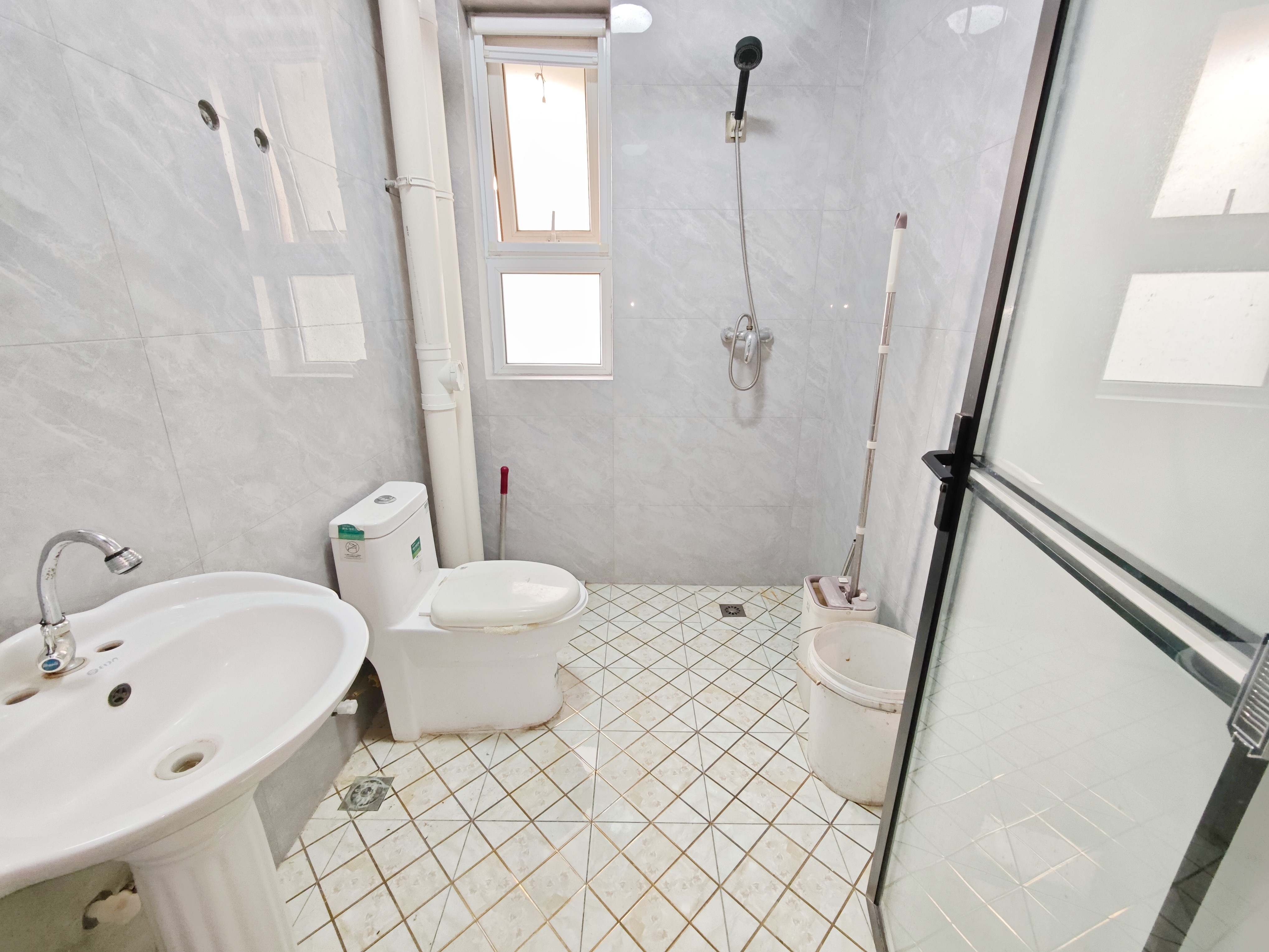 绿地新里香榭丽公馆