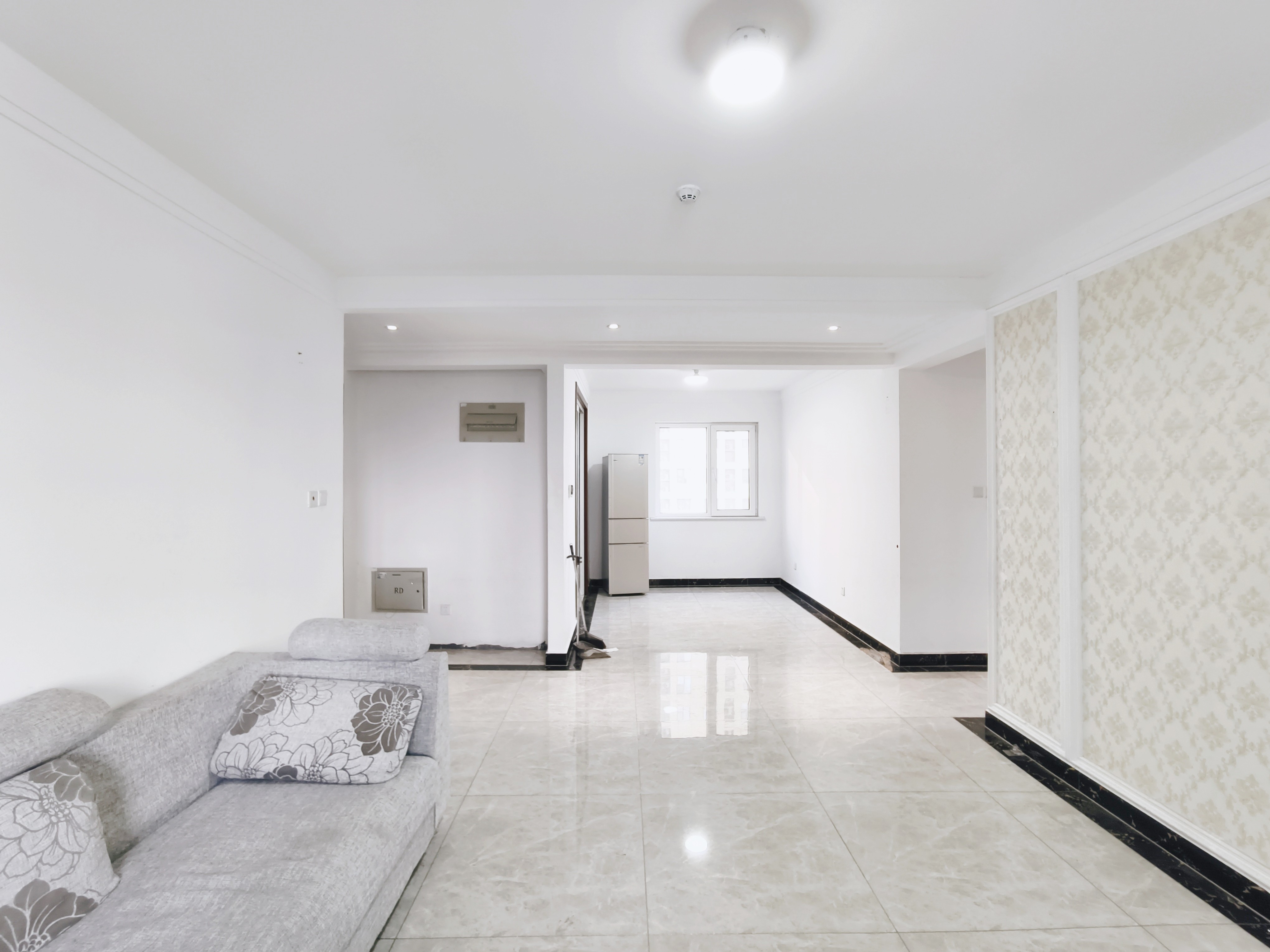  中新国际东城二区 南北