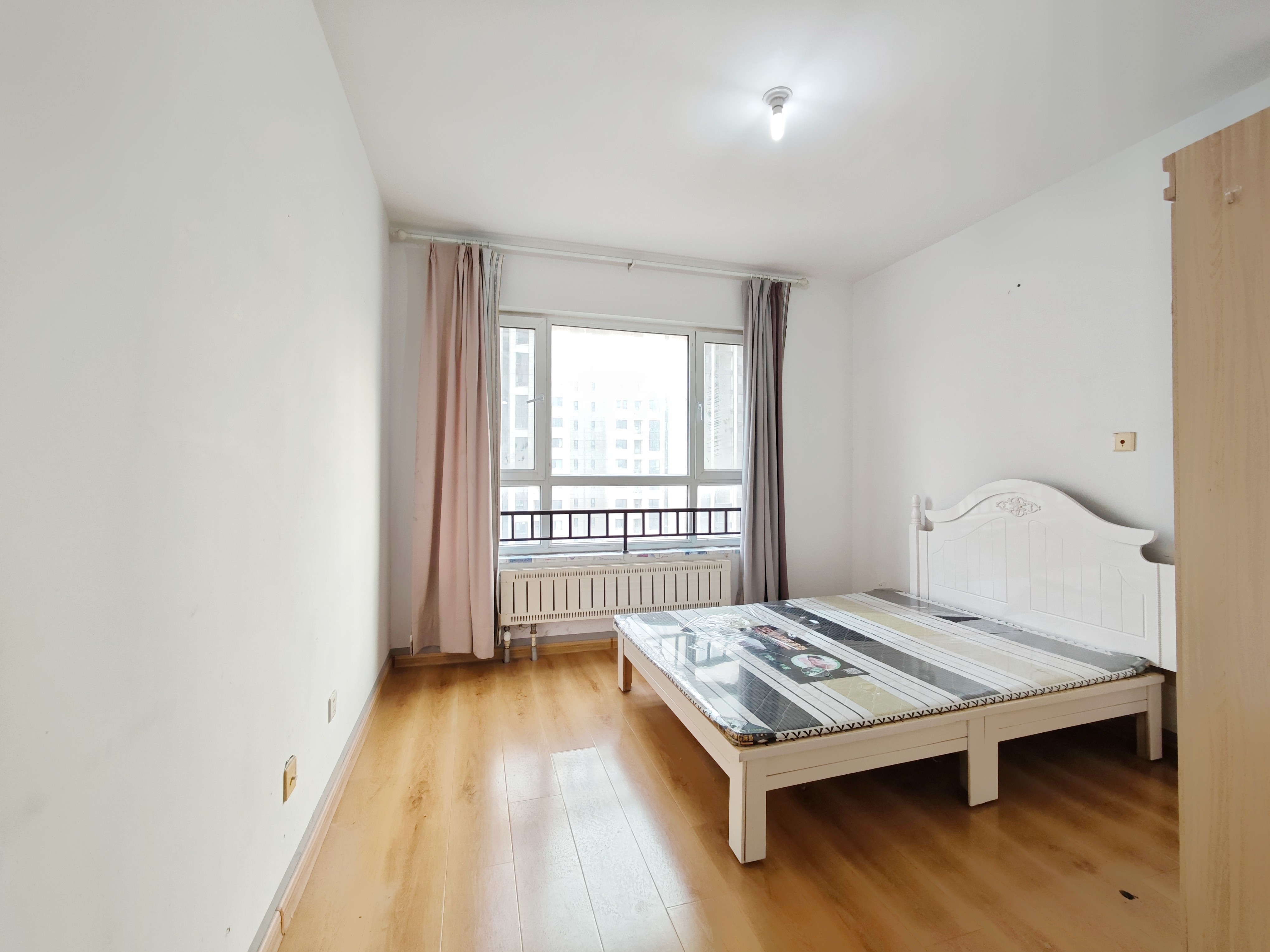 绿地新里香榭丽公馆