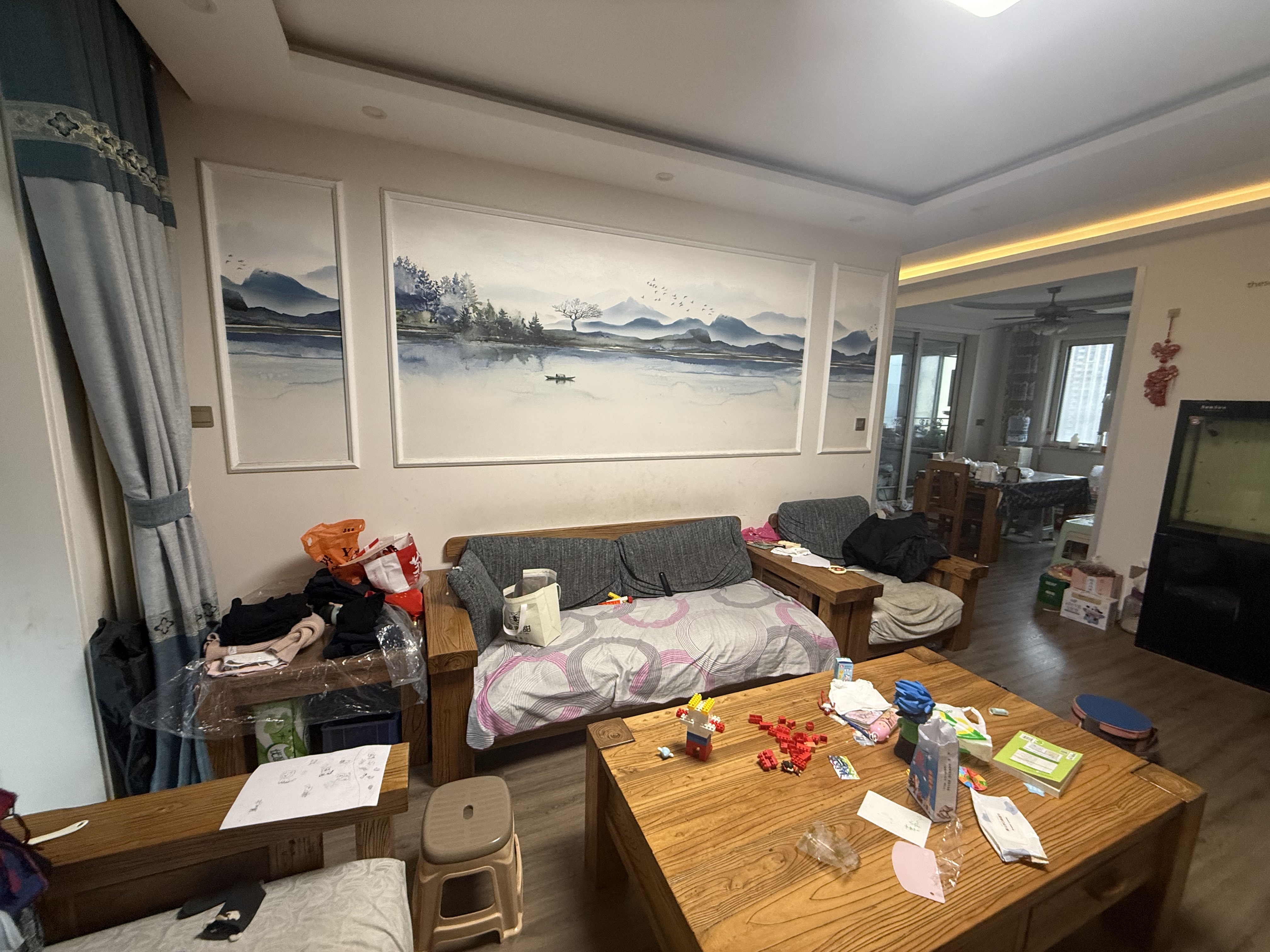 整租·鲁商凤凰城3居室精装,近地铁随时看房