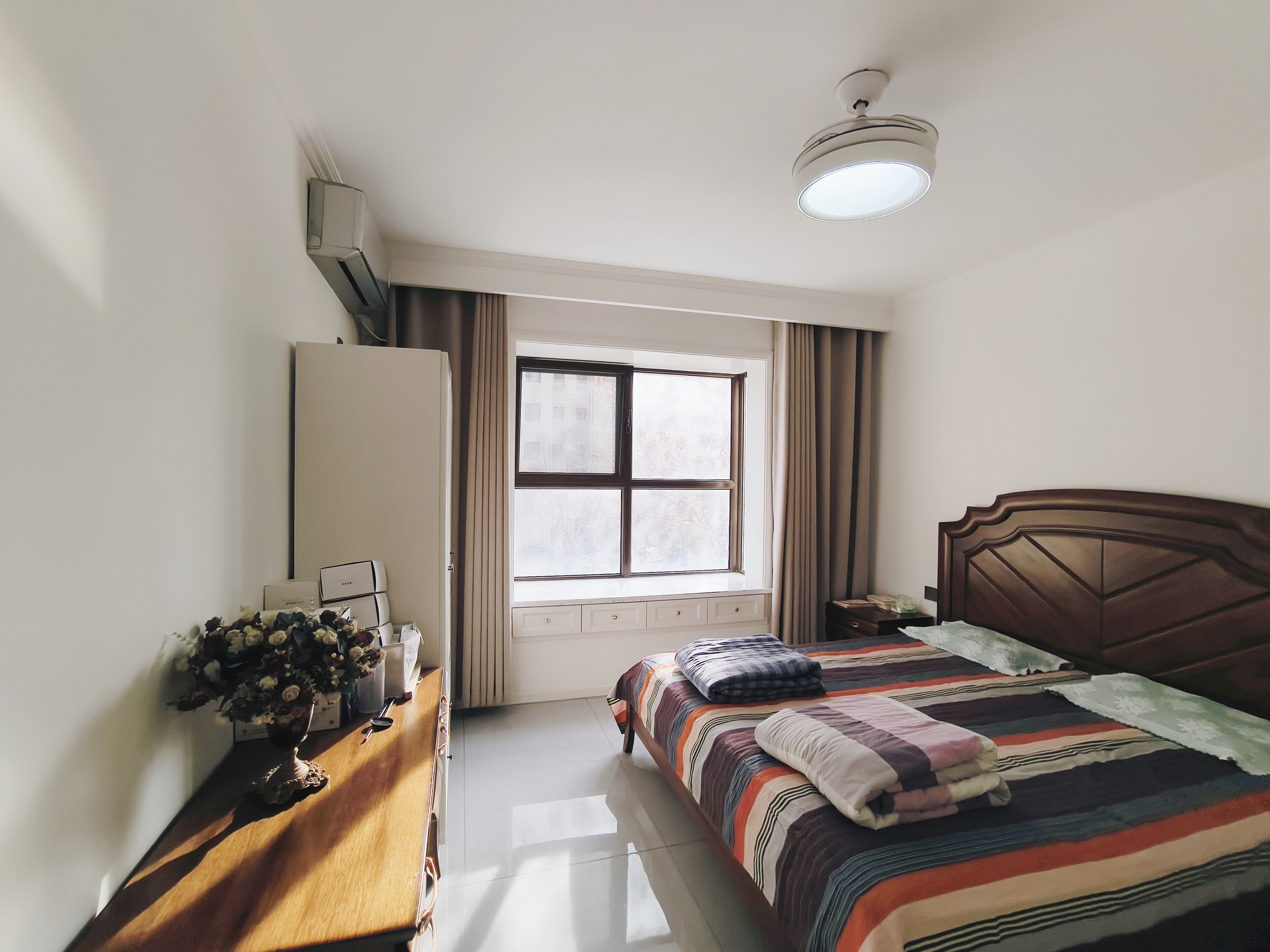 银丰唐郡荷花园