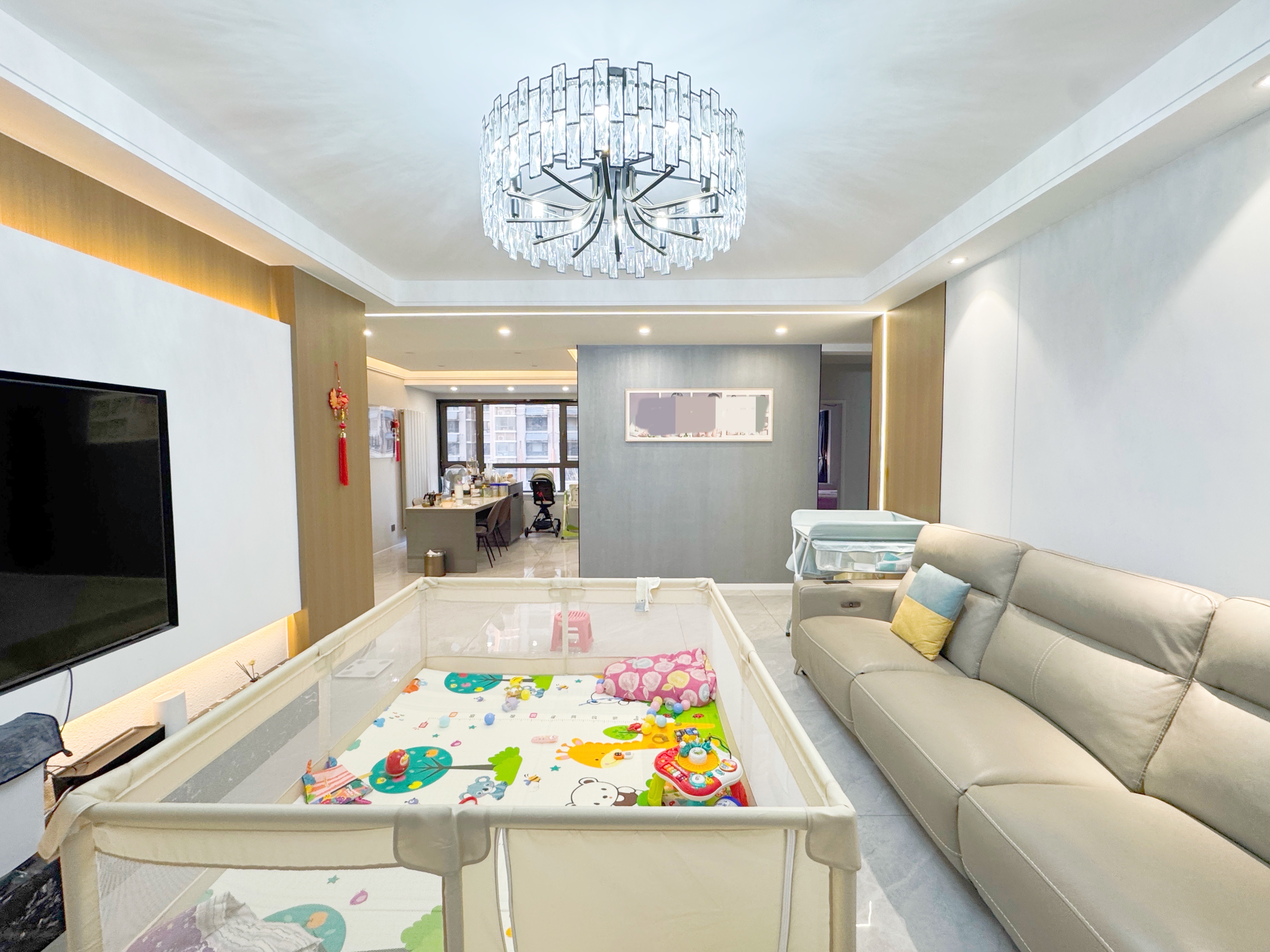  南益名泉春晓 南北