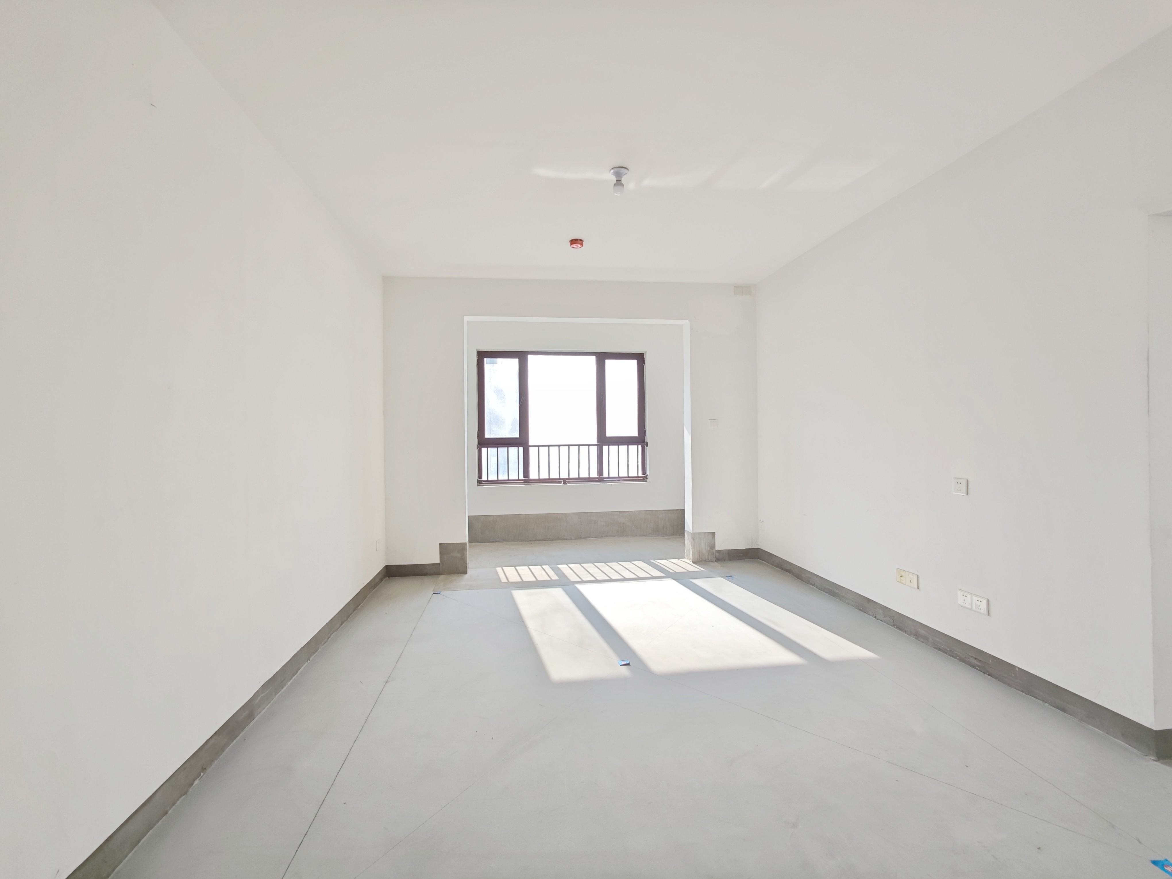  中建锦绣首府 南北