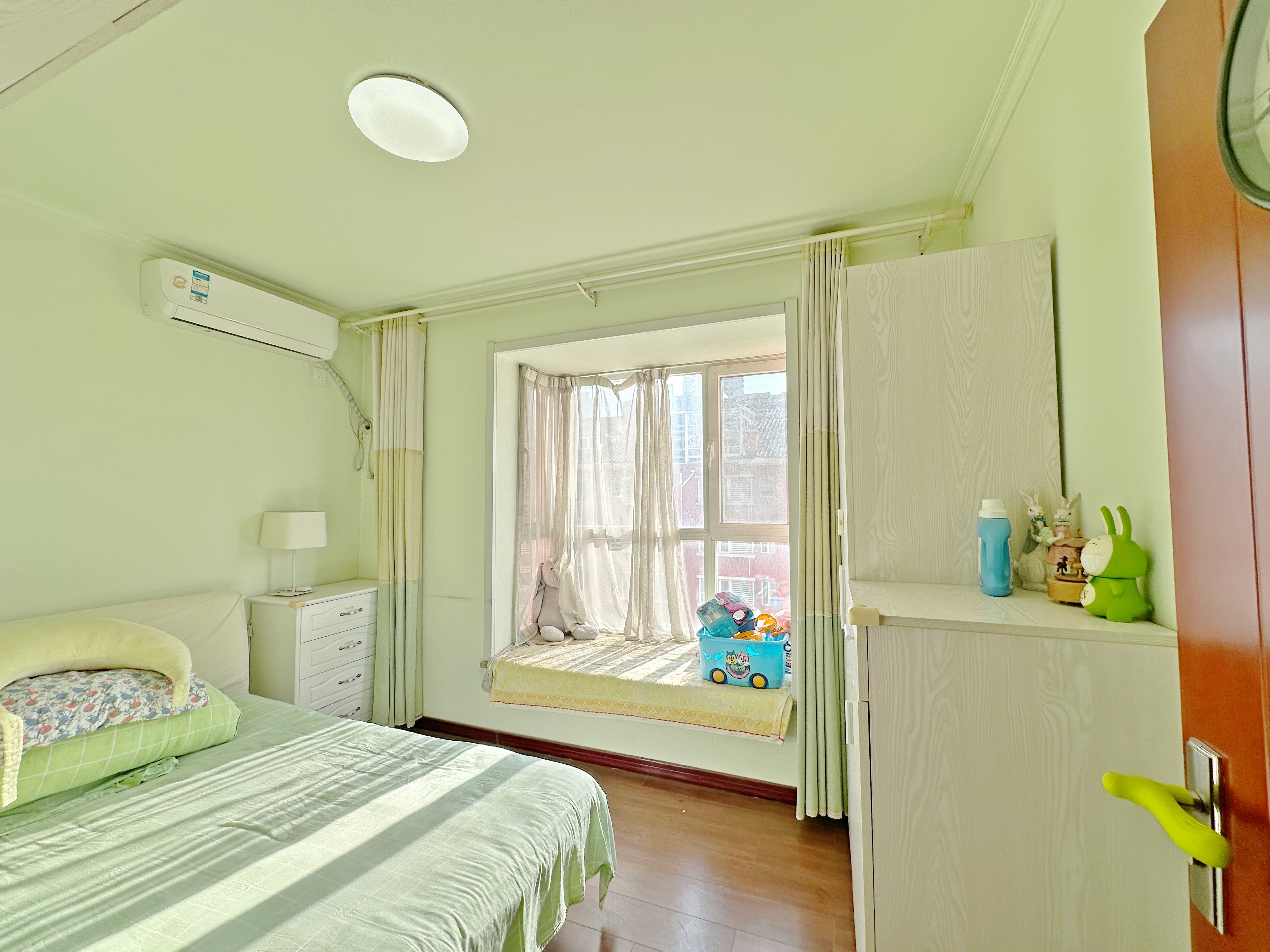 新世界阳光花园