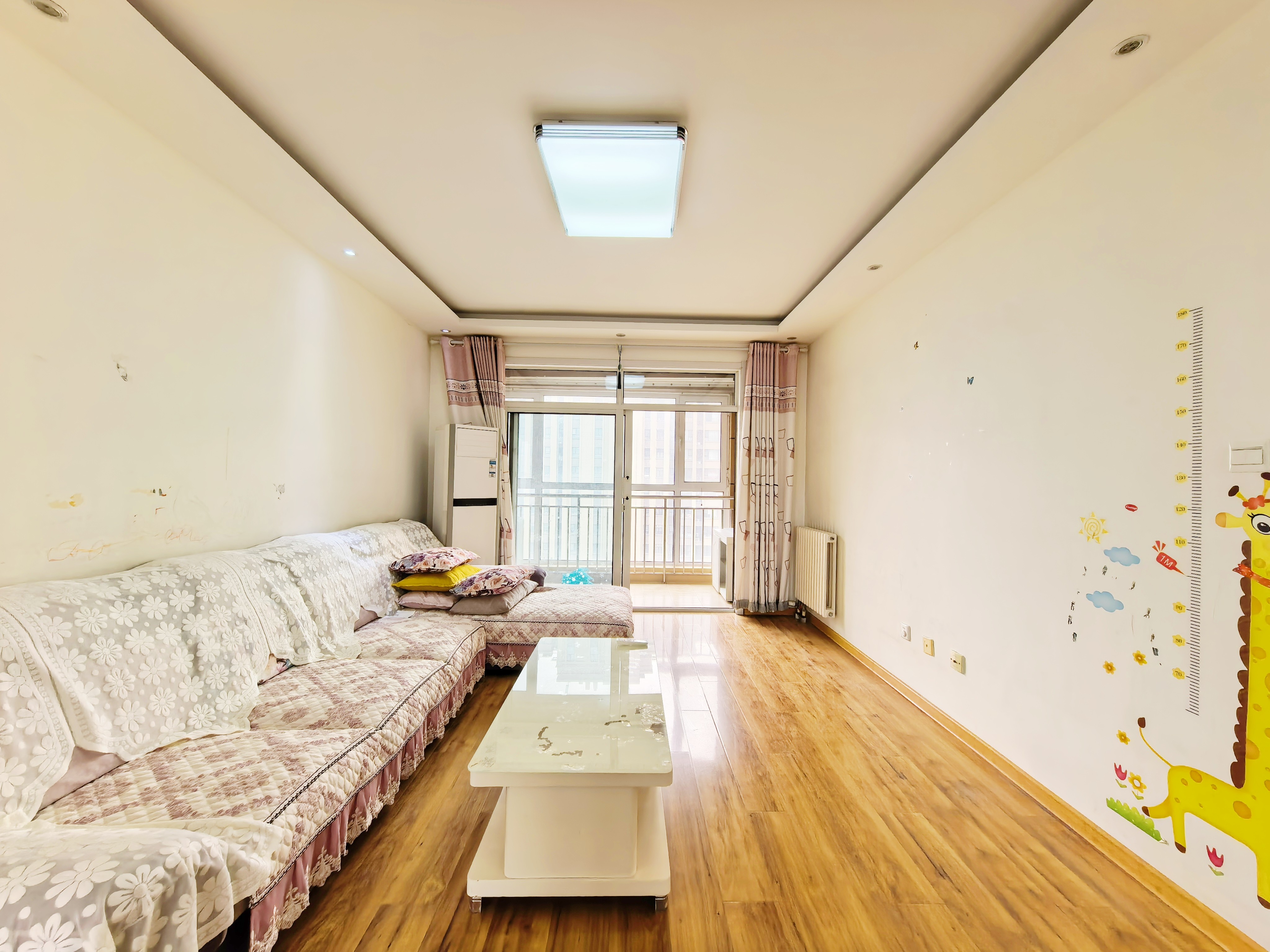  三室南北通透边户 采光好 有钥匙 随时看 绿地国际花都