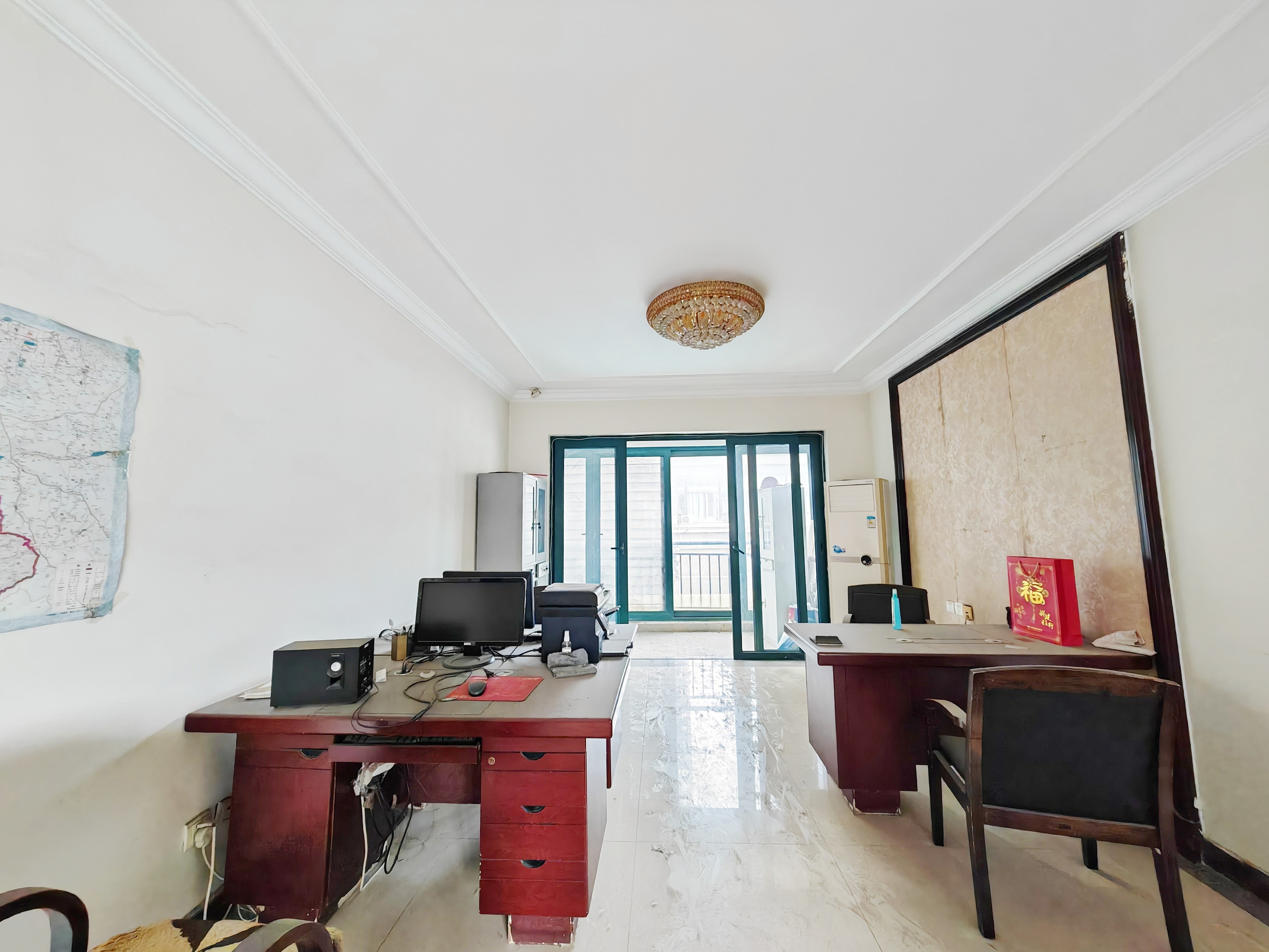  恒大绿洲3居室低楼层,近地铁随时看房