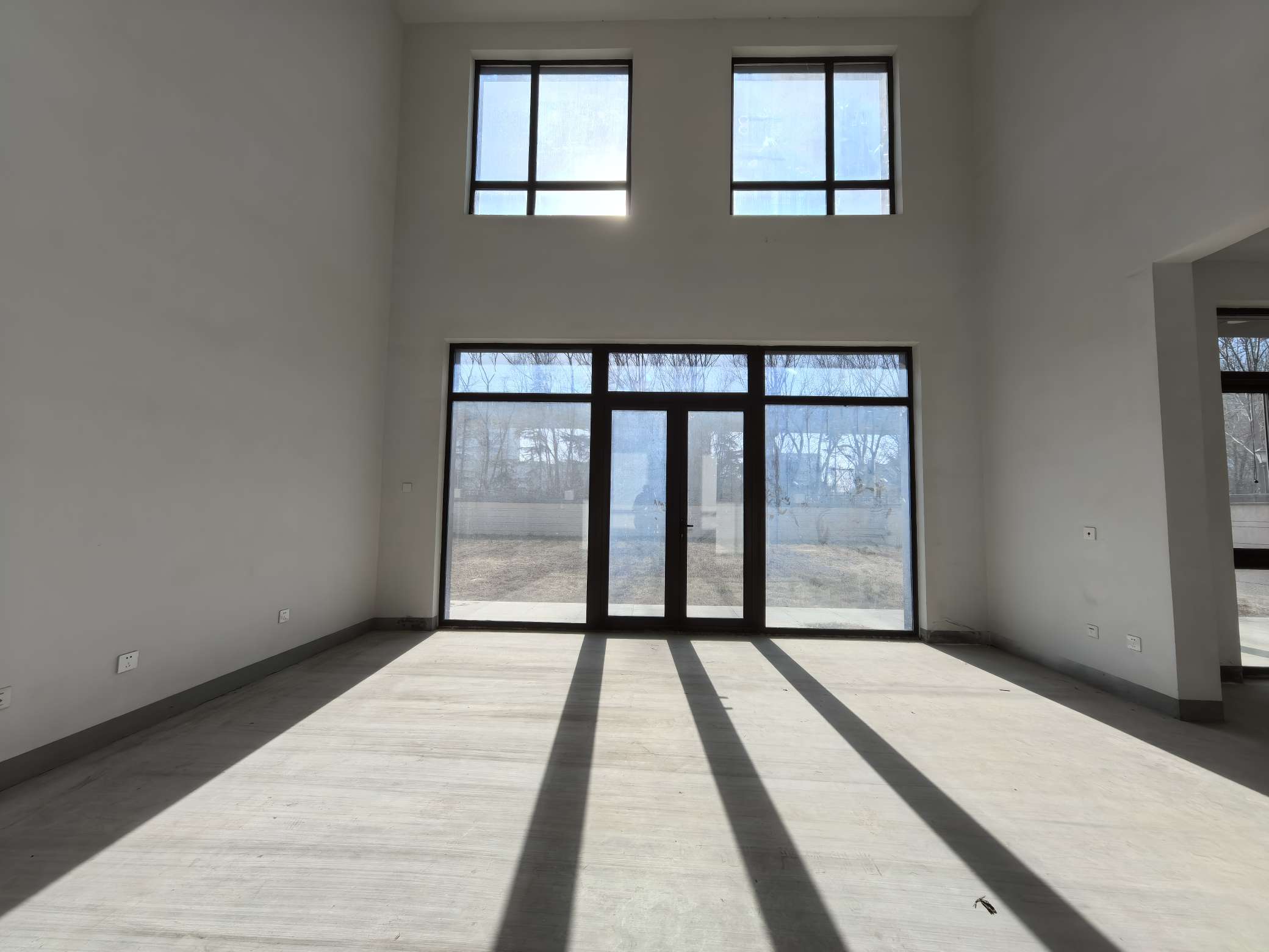  泰悦盛景6居室高楼层,近地铁随时看房