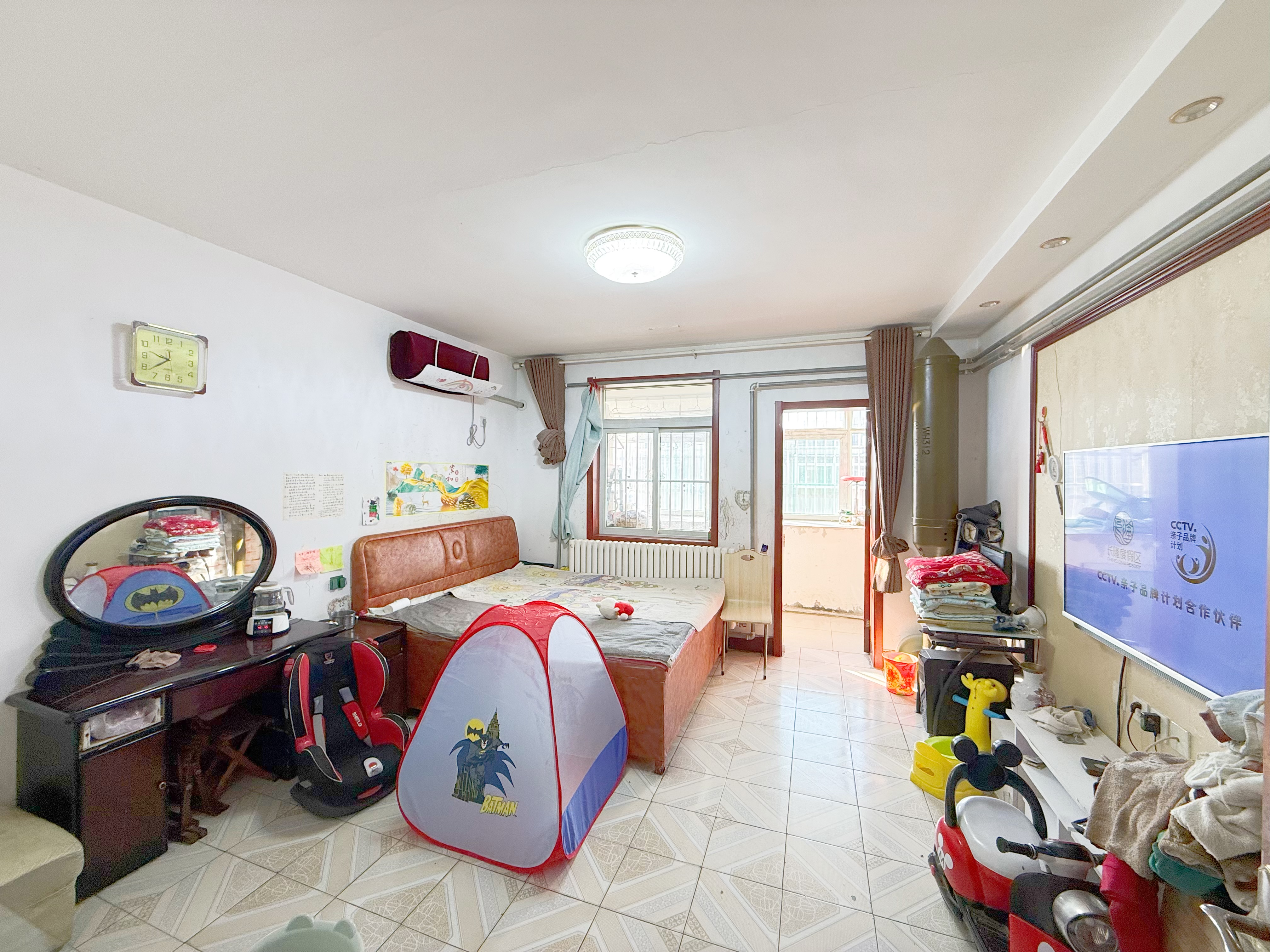  西义合庄2居室高楼层,近地铁随时看房