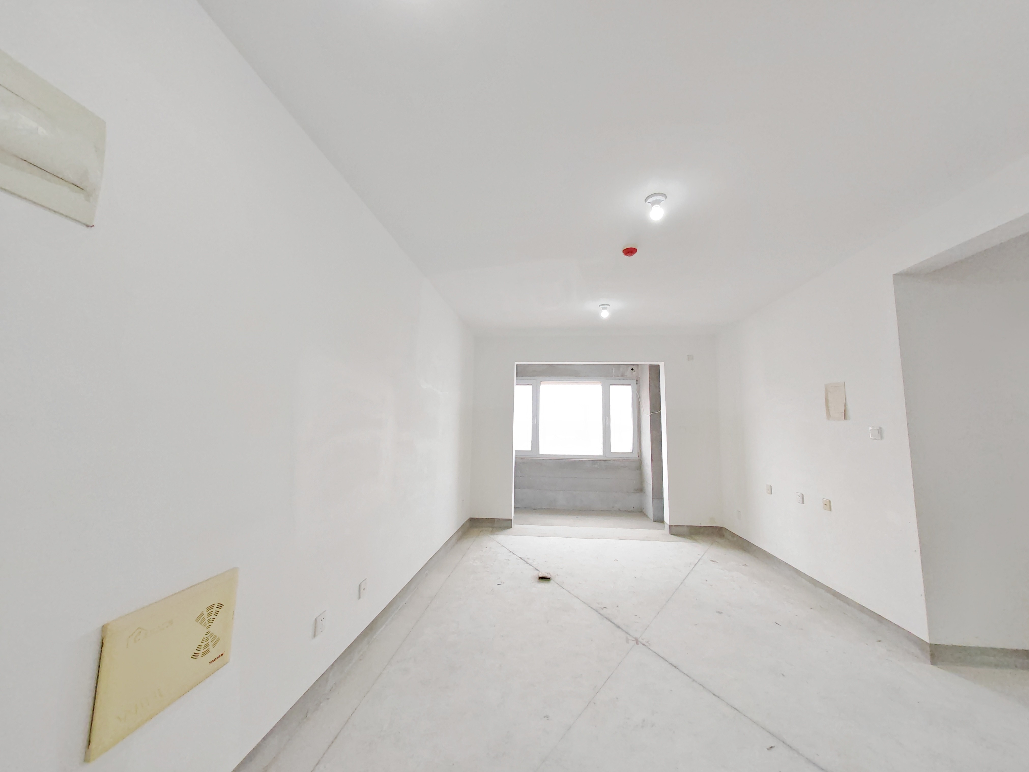  6千+买济水别苑，新房未住，全天采光，证满两年，车位地下室！