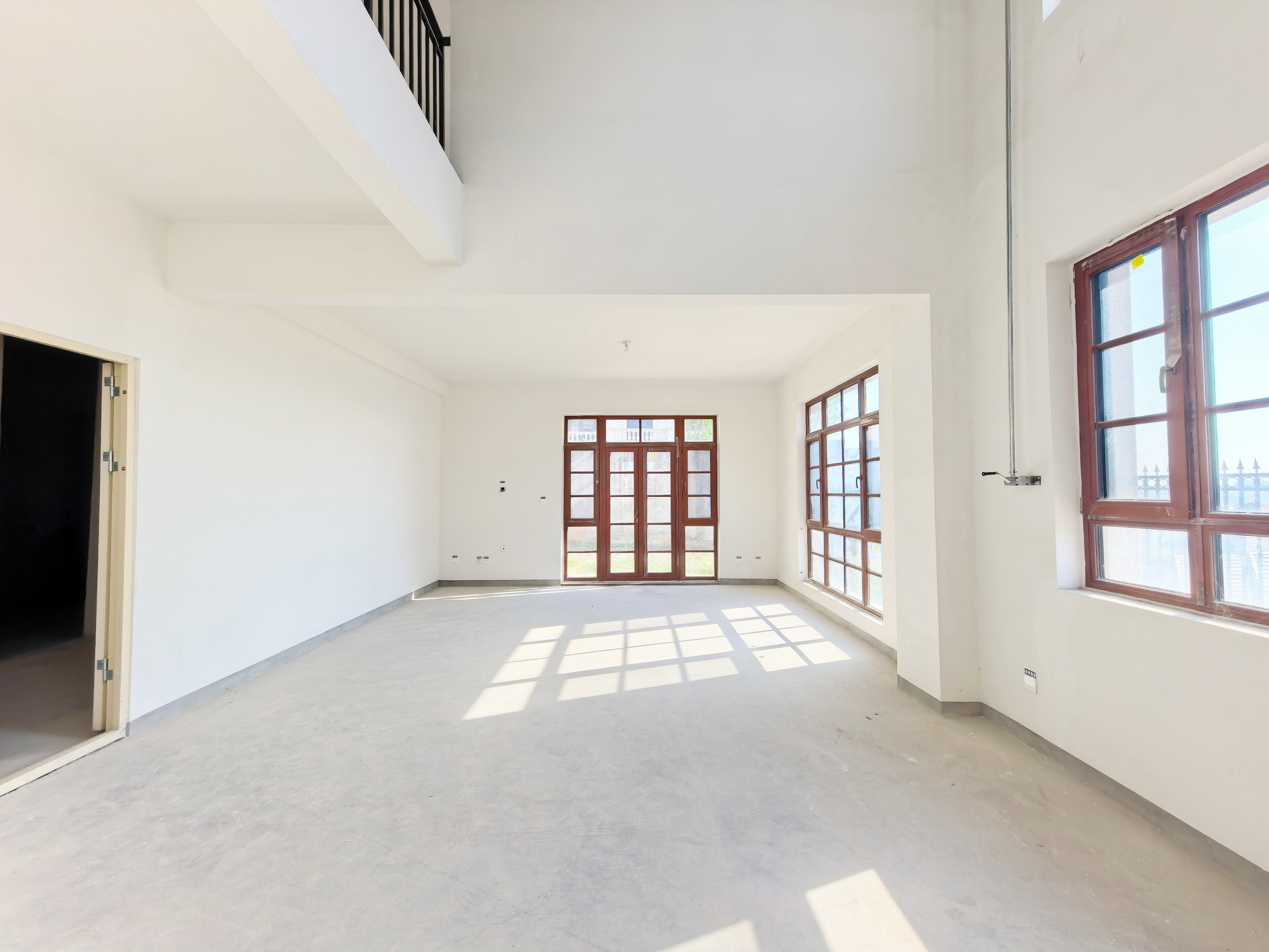  绿城腊山御园6居室高楼层,近地铁随时看房