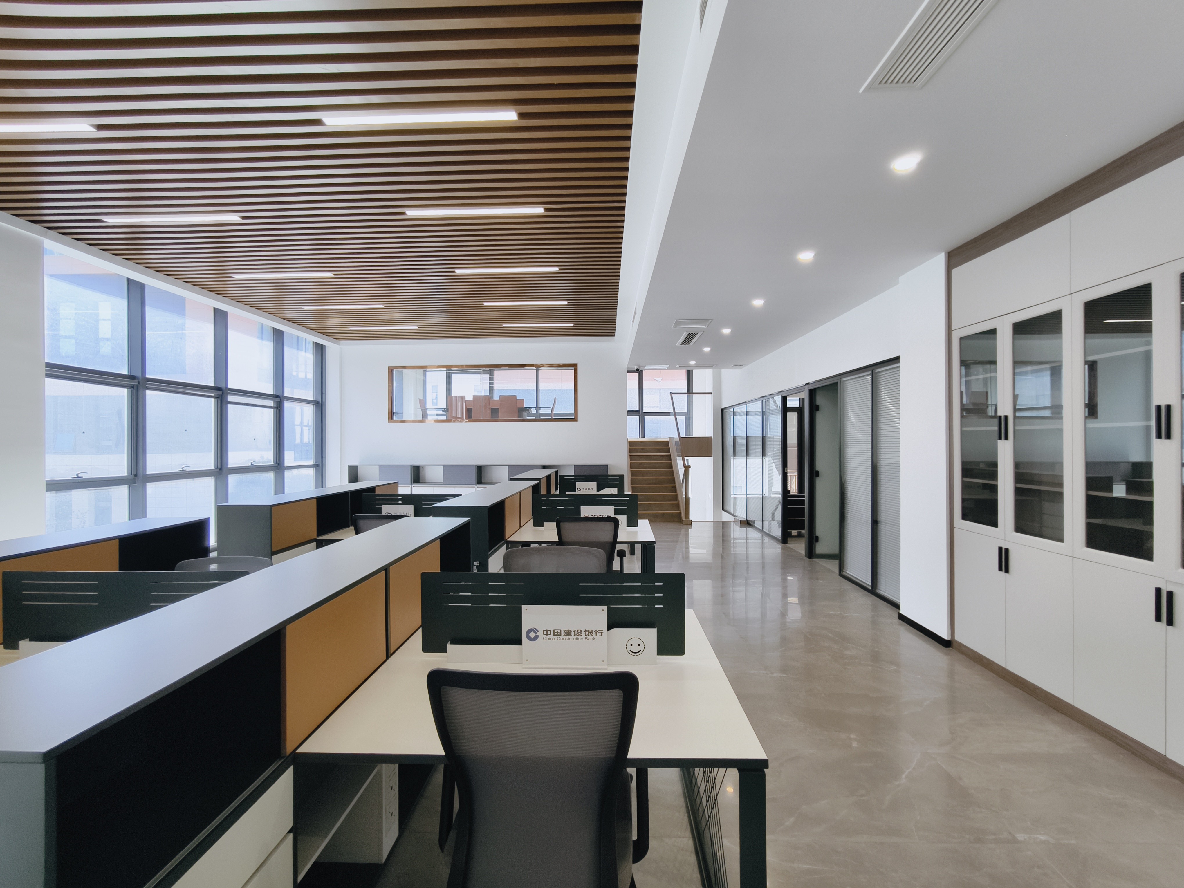  绿地城(别墅)8居室豪装高楼层,随时看房