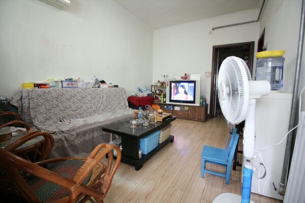  山大路190-200号院 南北