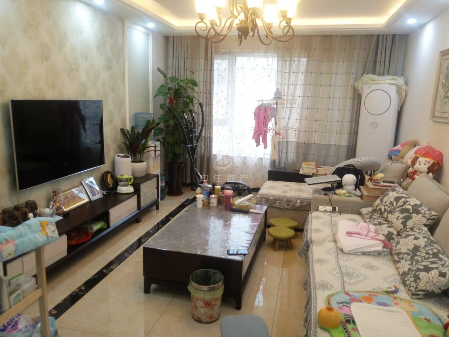  银丰唐郡紫薇园小区,3室2厅,220万,精装修,有电梯