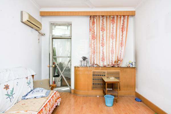  青年东路5号院（省文教大院宿舍）  南北