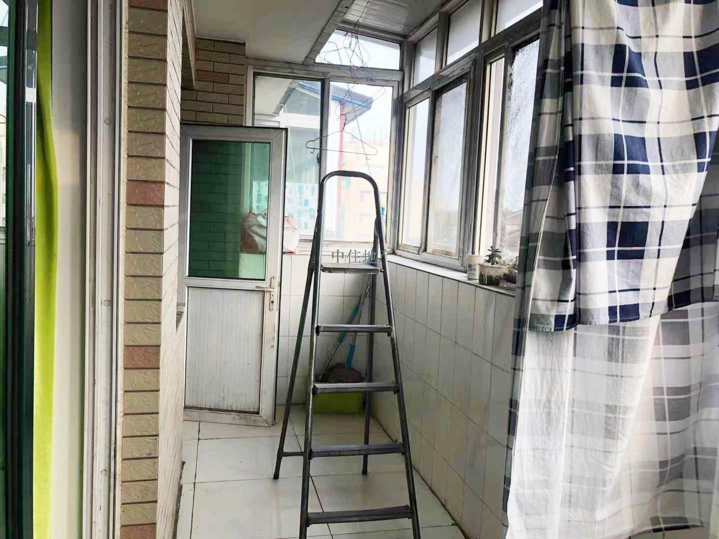 恒生艾特公寓