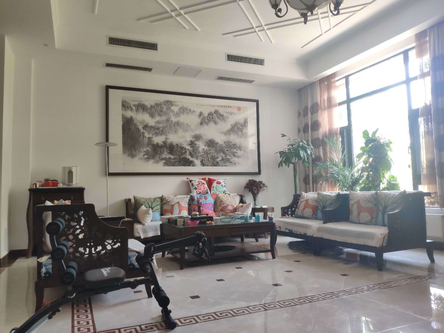 中海国际别墅 精装带电梯 180平小院 赠全套家电家具
