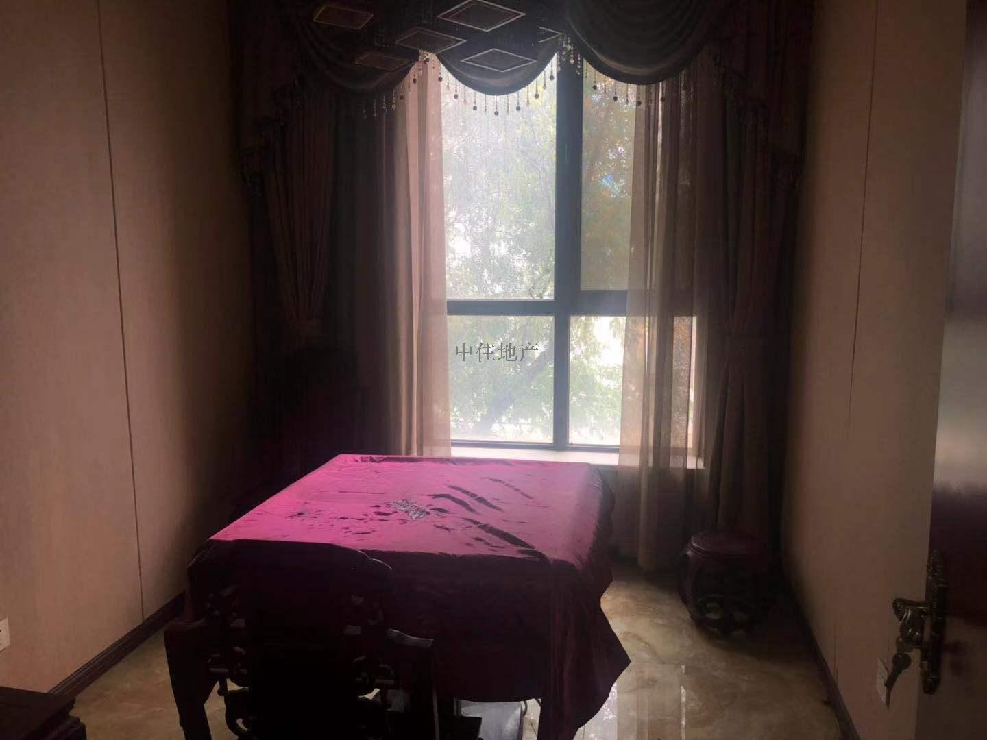 中海奥龙观邸