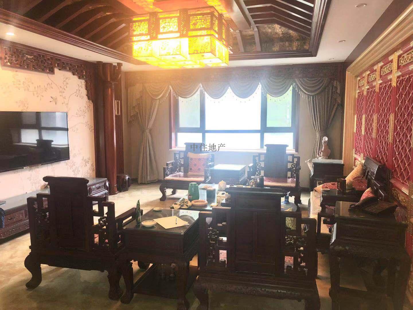  逍遥半生酒中意，一剑碎梦踏征程.来套复试体验侠肝义胆