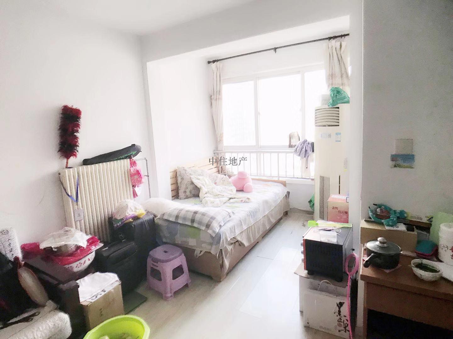 海蔚广场小区