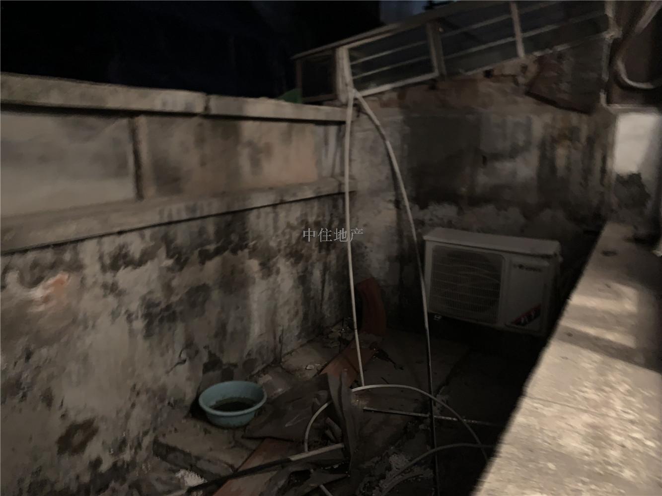 制锦市乐安街小区