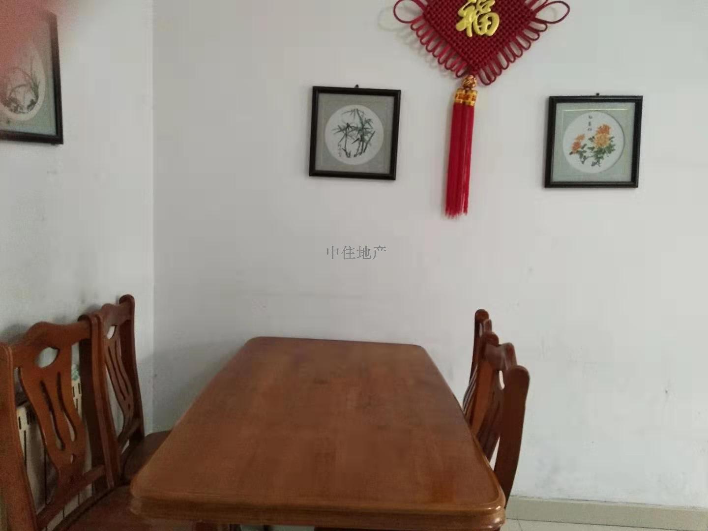  彼岸新都  南北