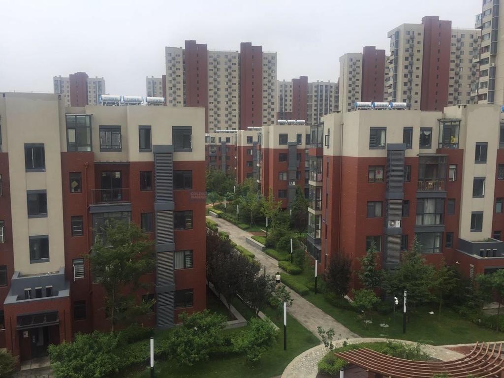 星河城二期 3室2厅 132.00万元