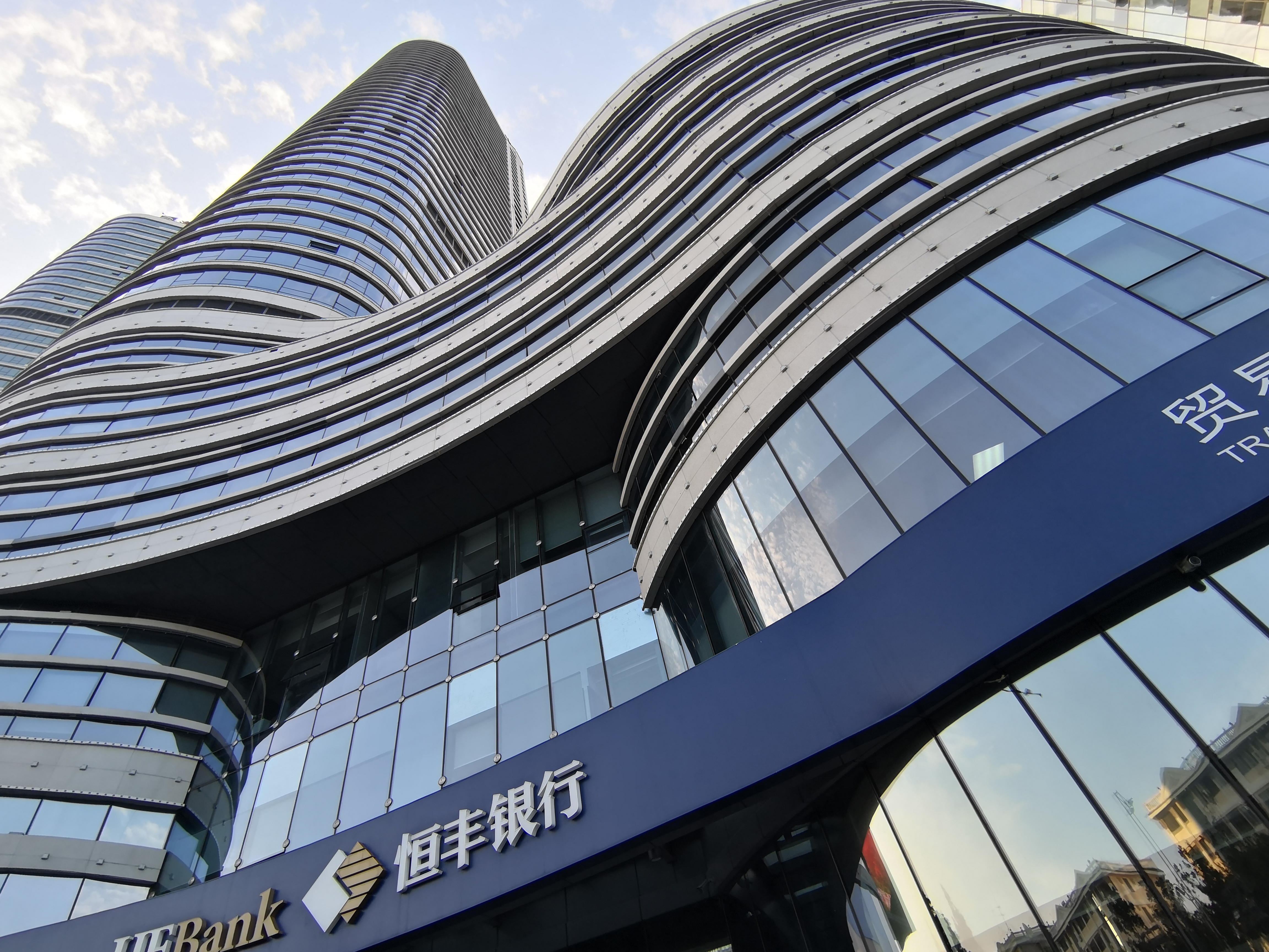 海逸天成 1室1厅 130000元/月,青岛市南 租房 - 一房网