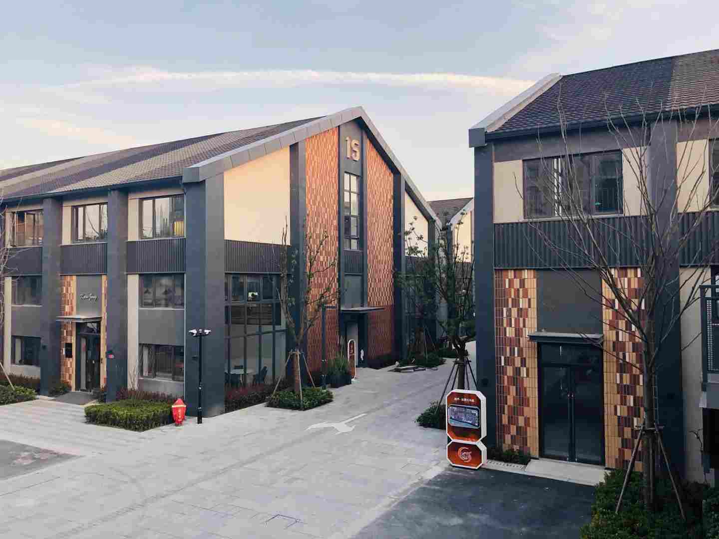 越界丝腾光华酷