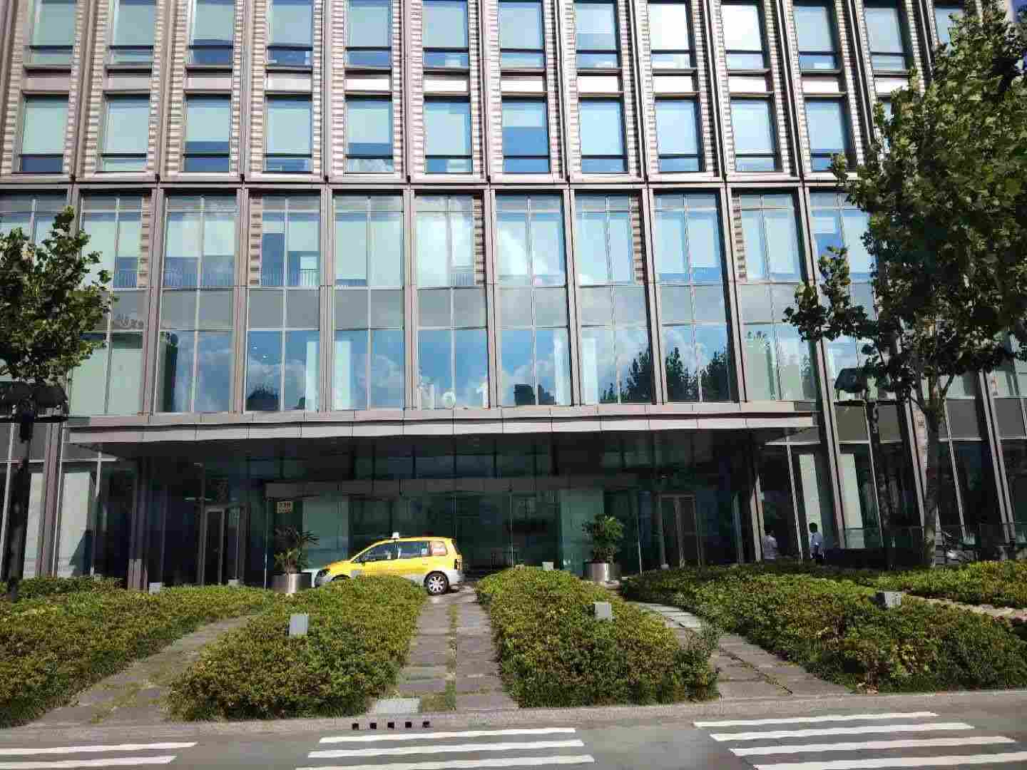 陆家嘴世纪金融广场