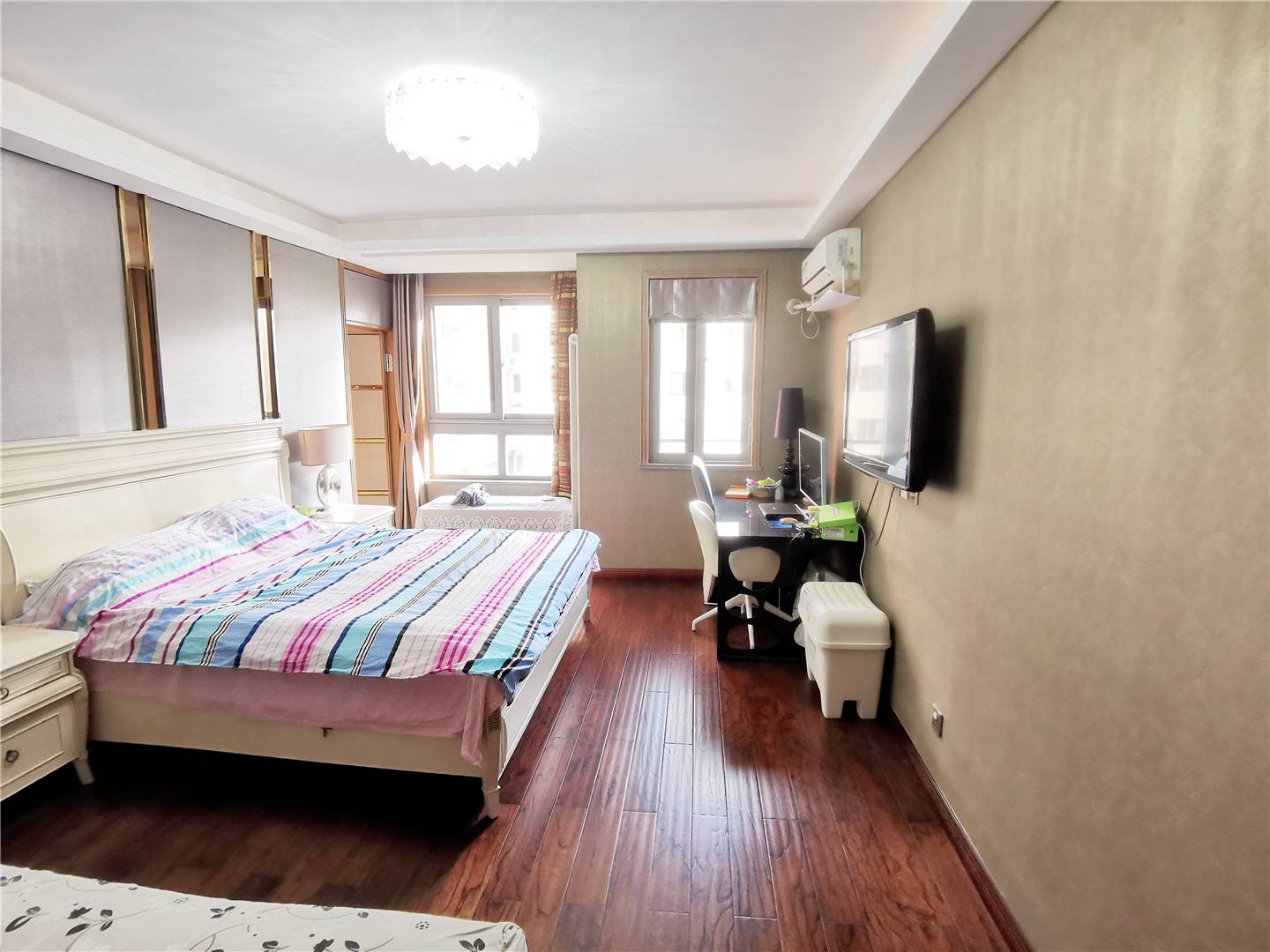 鲁能领秀城C区（八区）