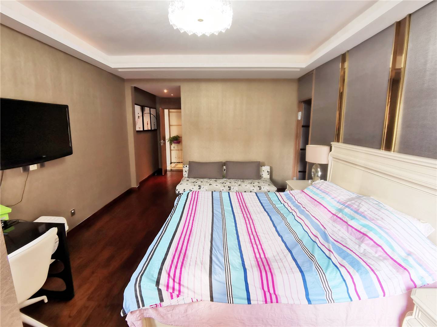 鲁能领秀城C区（八区）