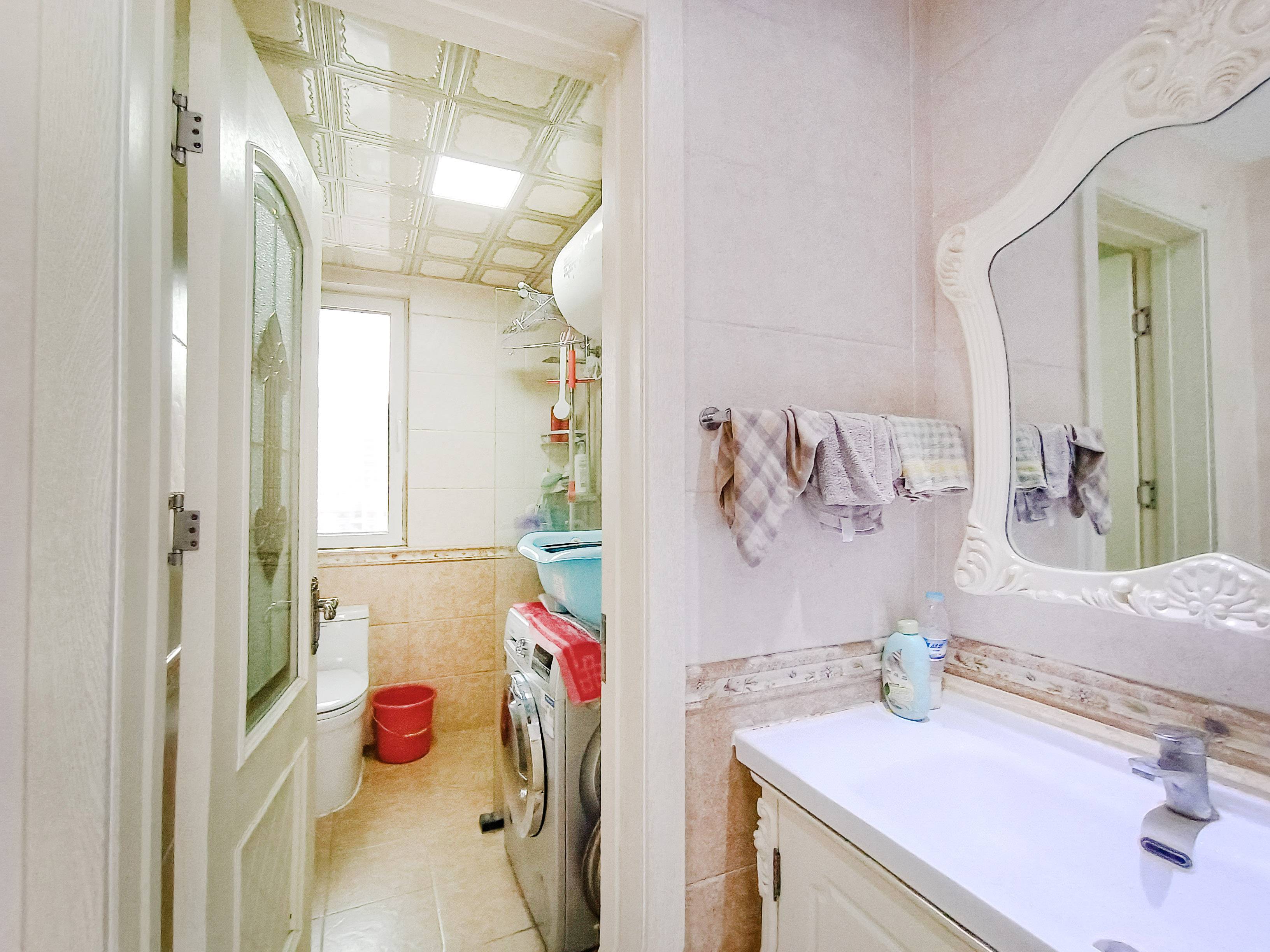 天鸿万象新天理想郡