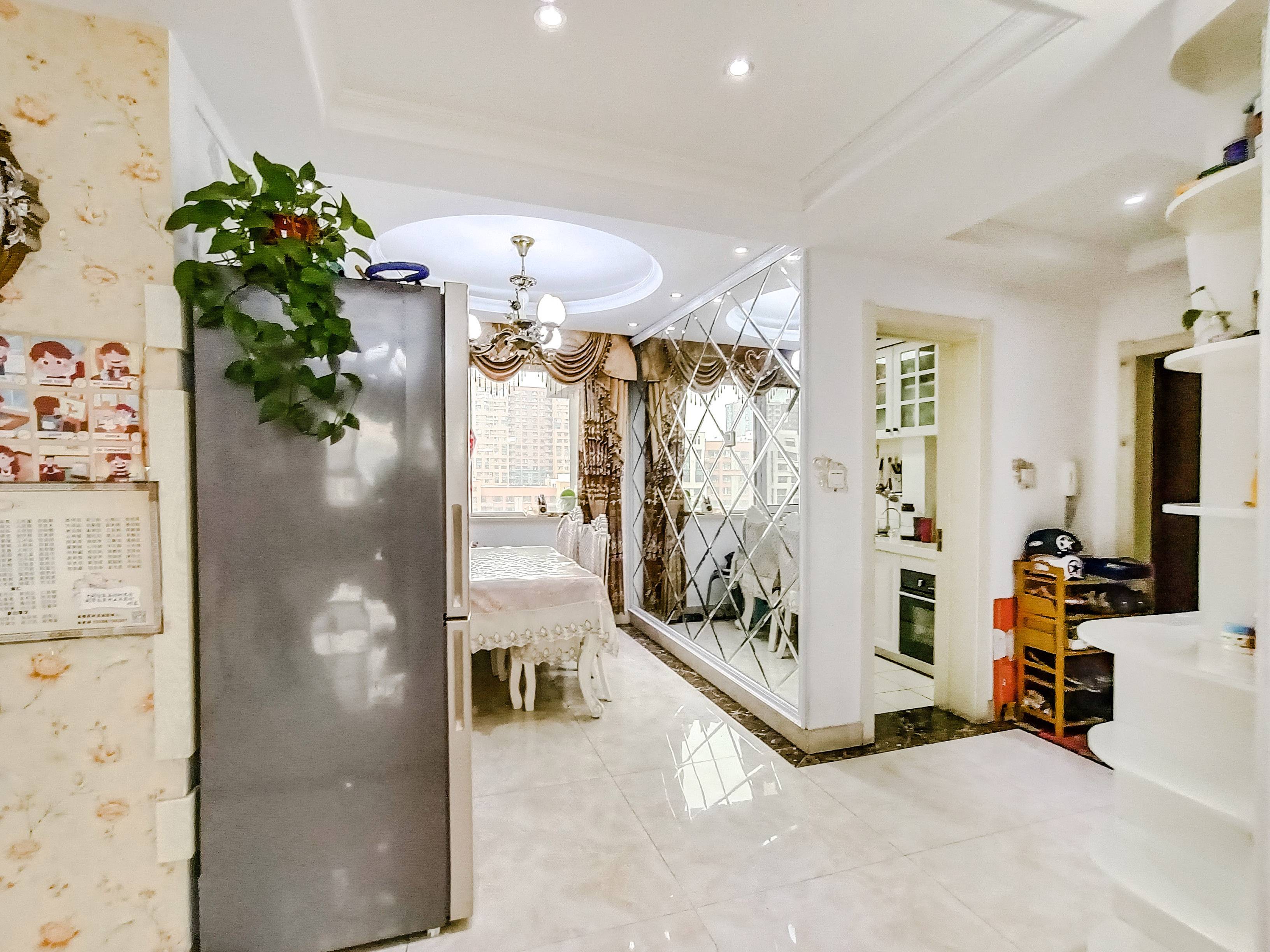 天鸿万象新天理想郡