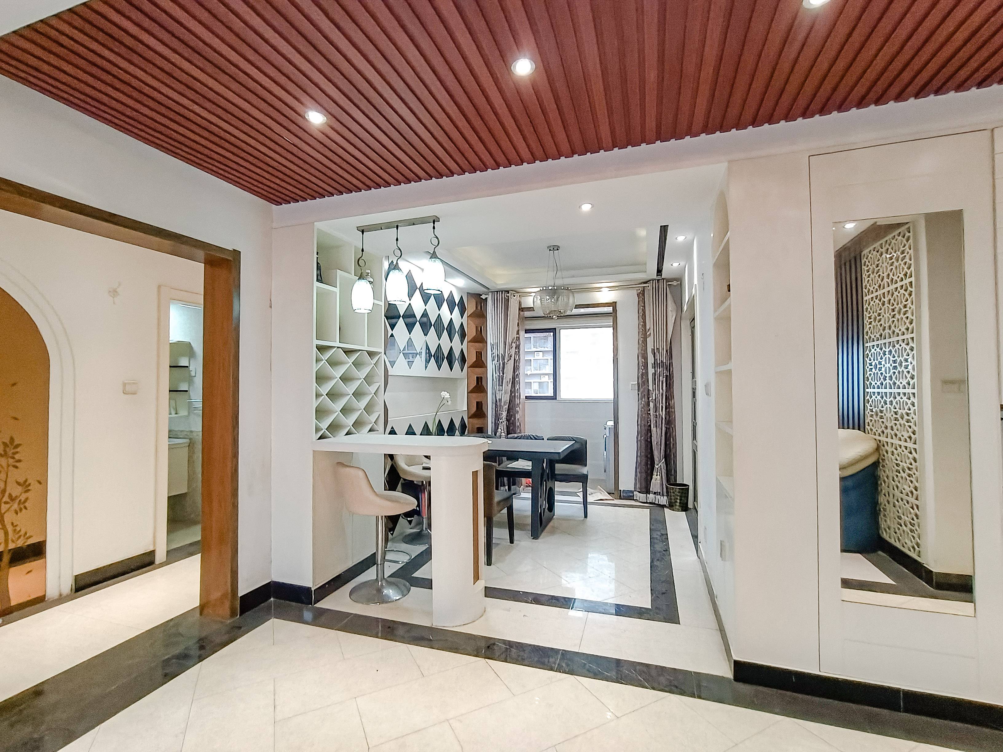 天鸿万象新天四区