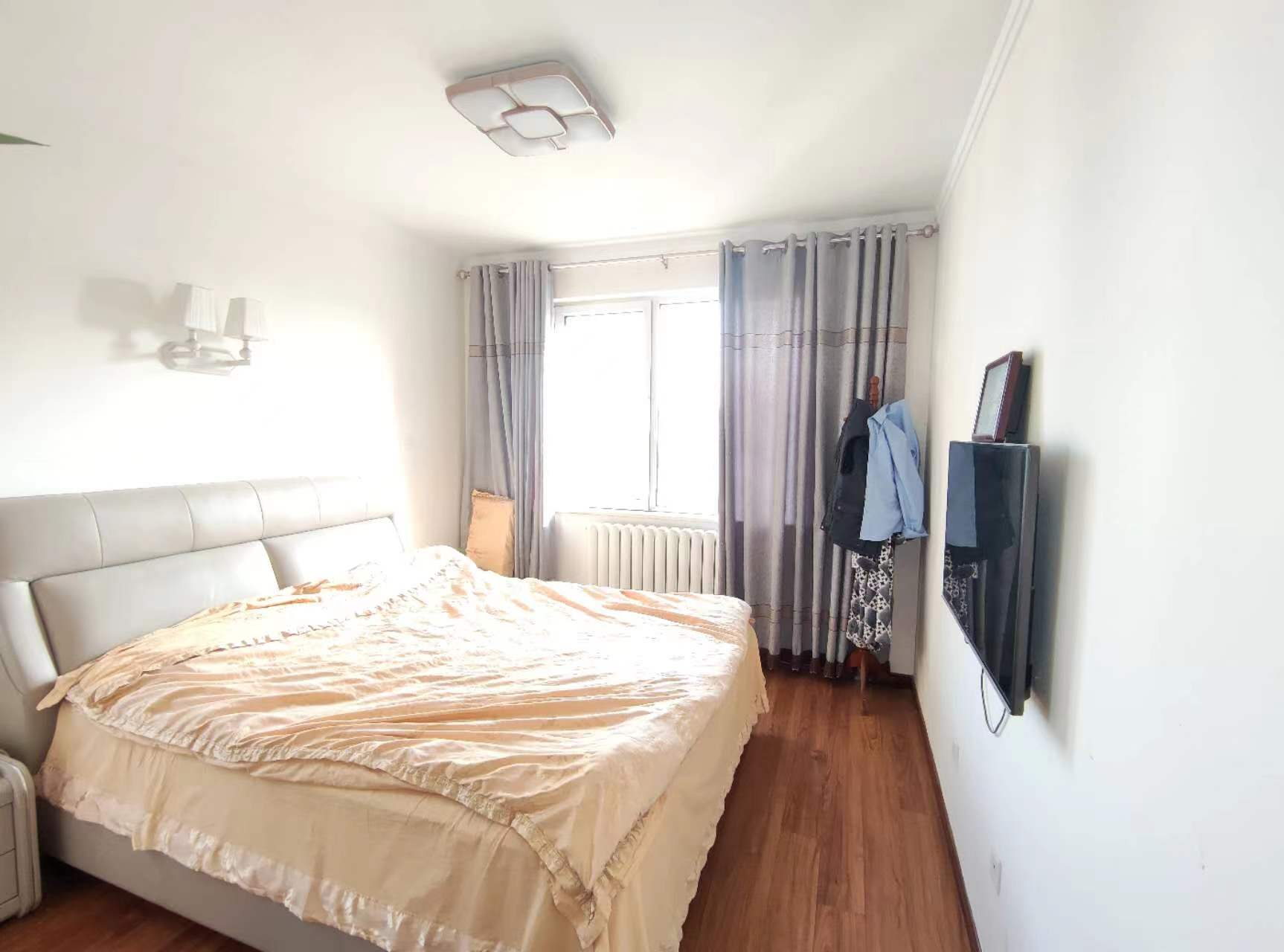 东城逸家逸俊园